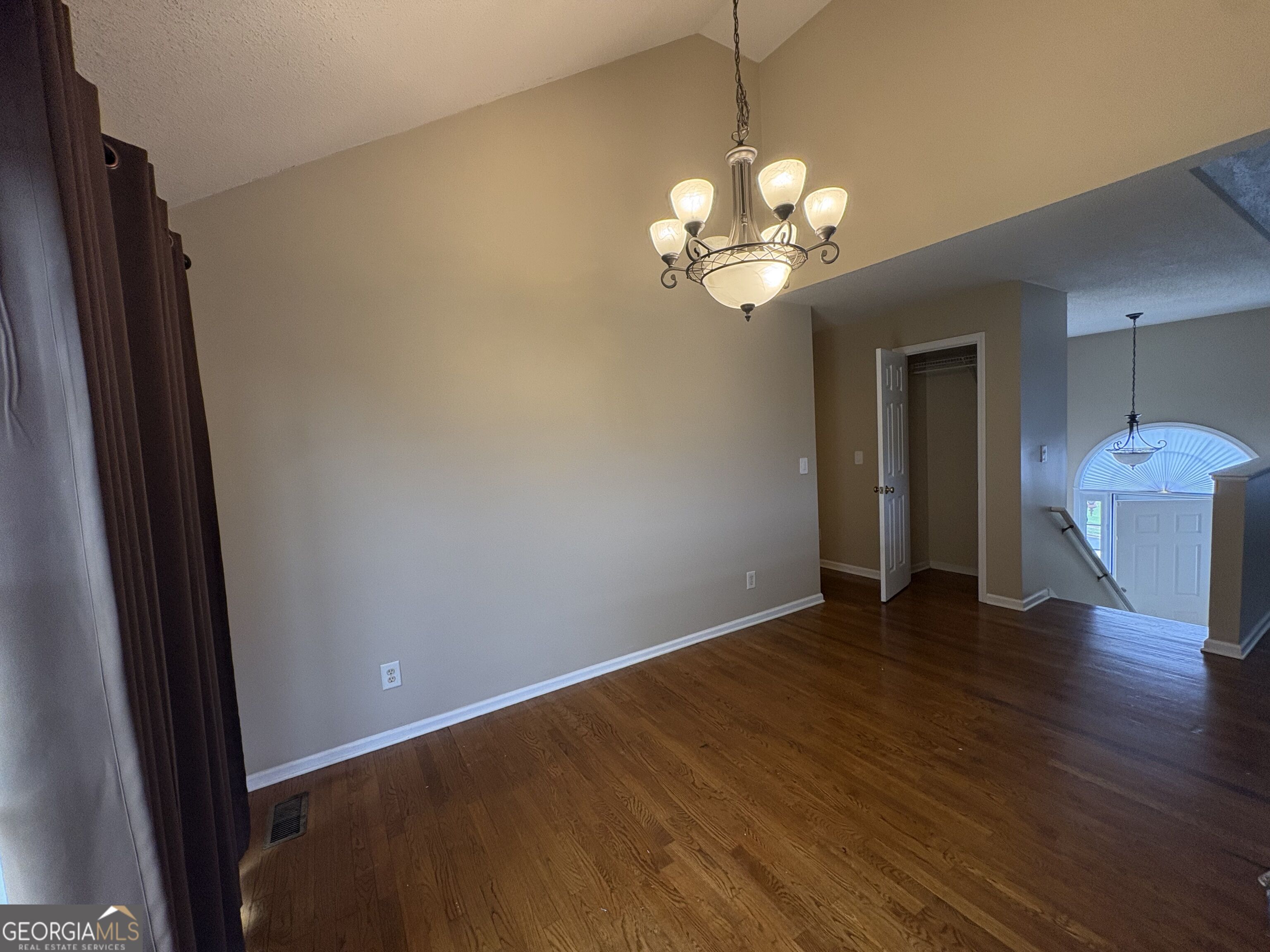 13 Ferry Crossing Drive Se Property Photo 13