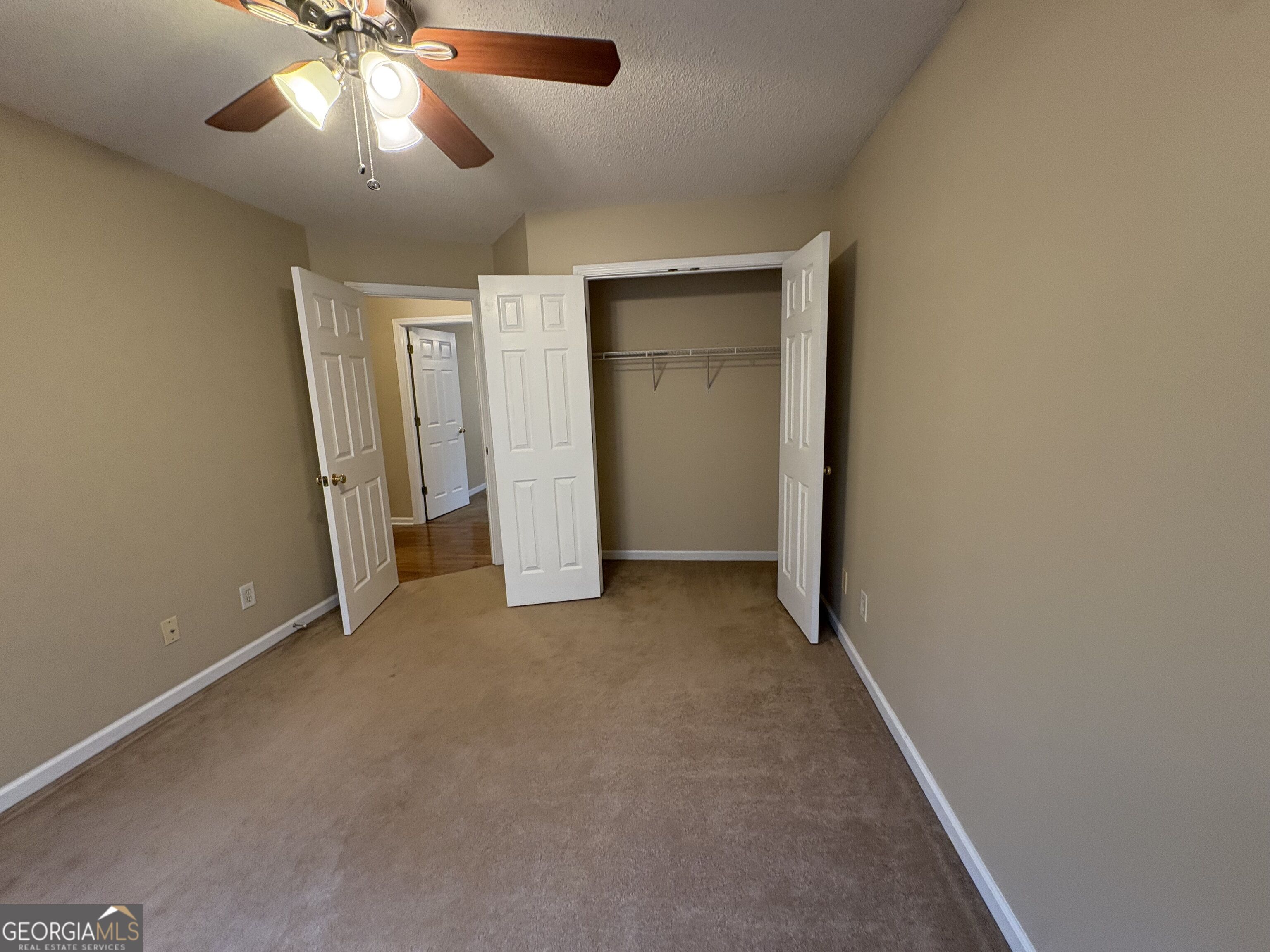 13 Ferry Crossing Drive Se Property Photo 15