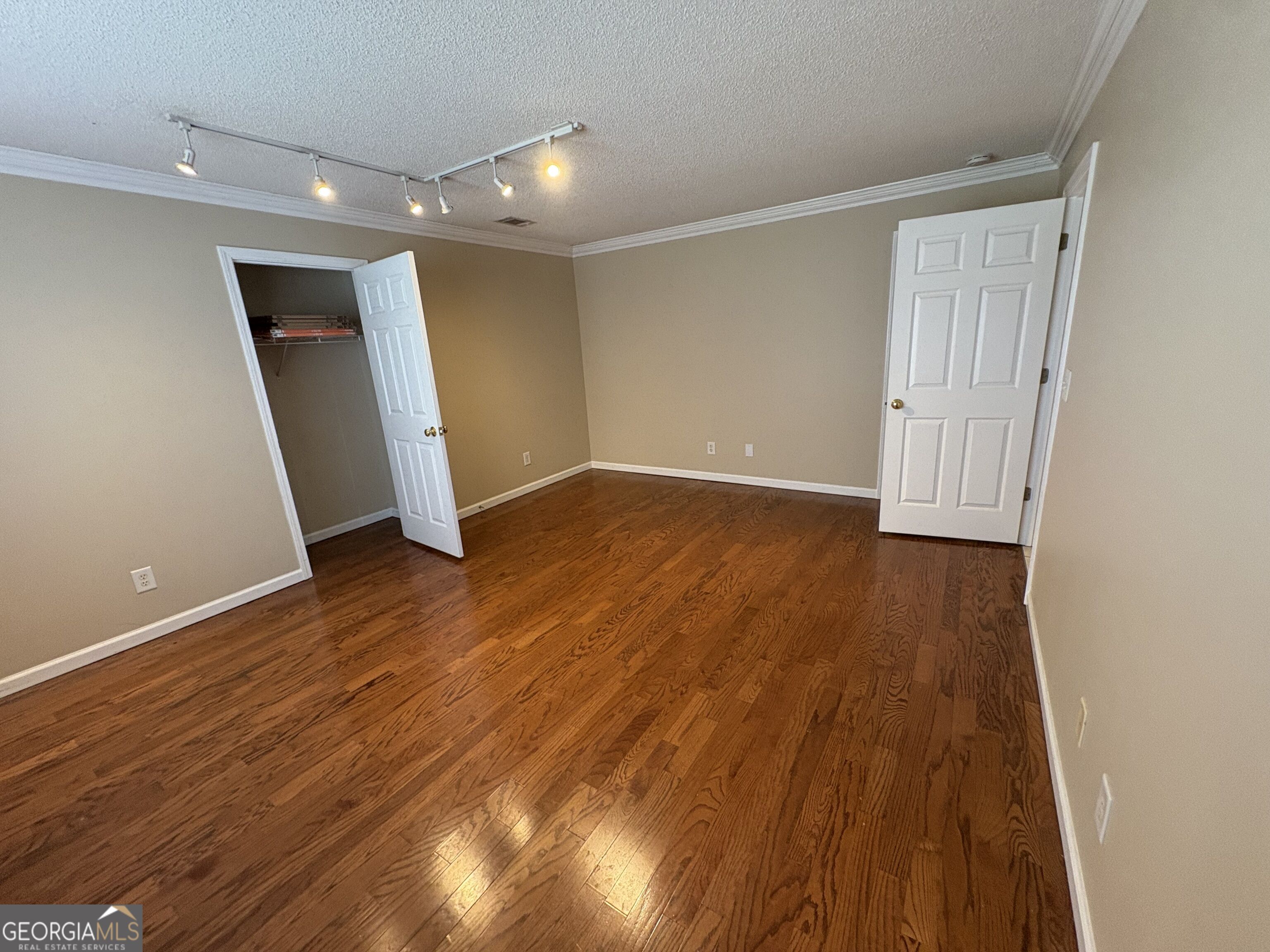 13 Ferry Crossing Drive Se Property Photo 25