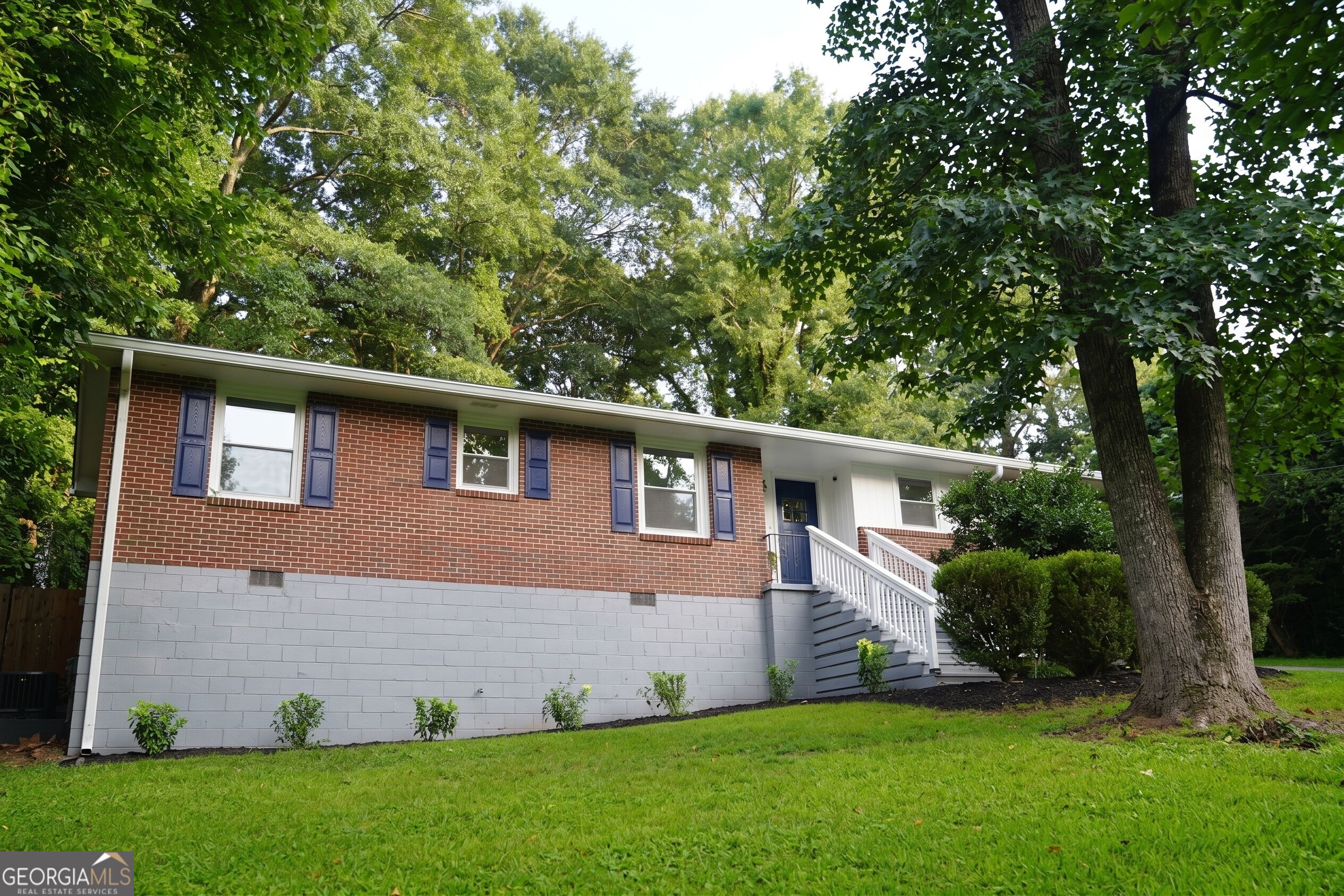 2209 Willivee Place Property Photo 1