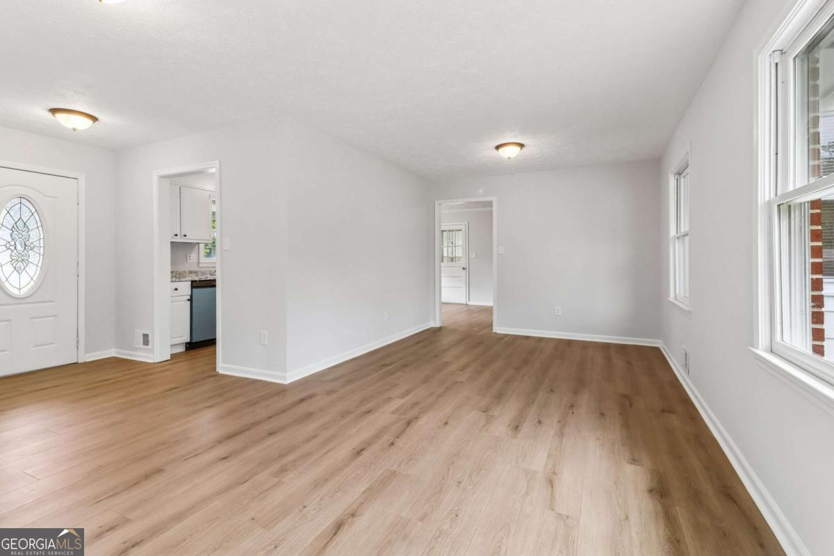 139 Bruce Court Property Photo 22