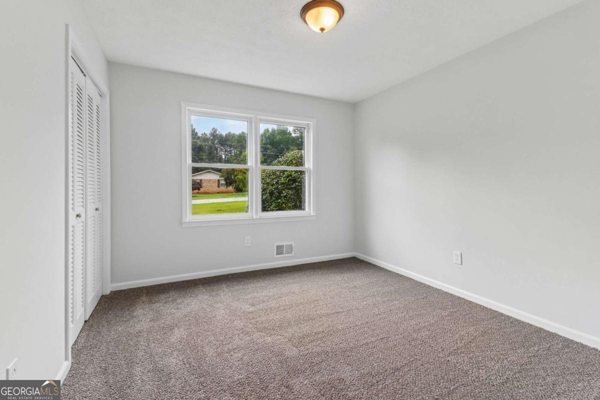 139 Bruce Court Property Photo 25