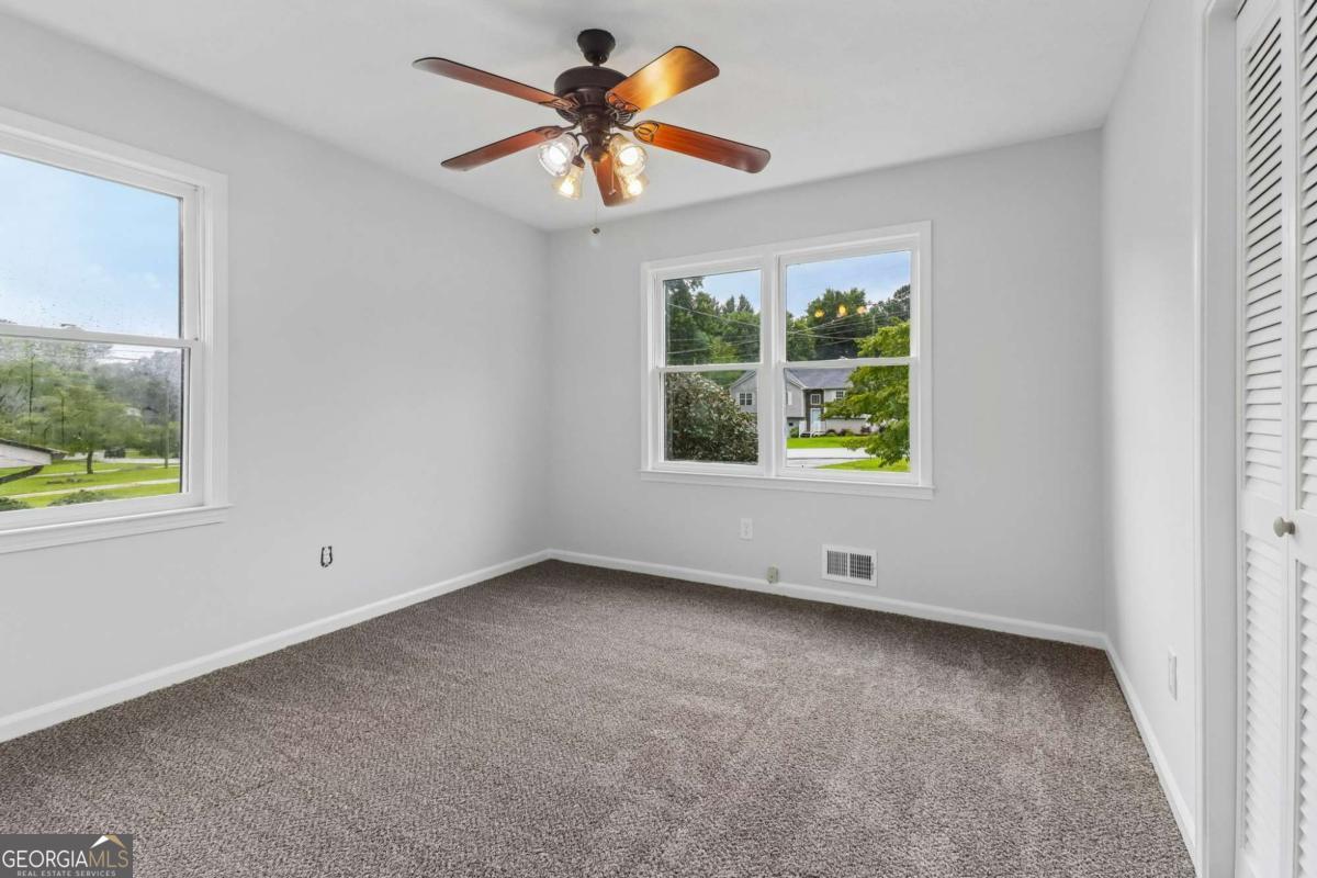 139 Bruce Court Property Photo 29