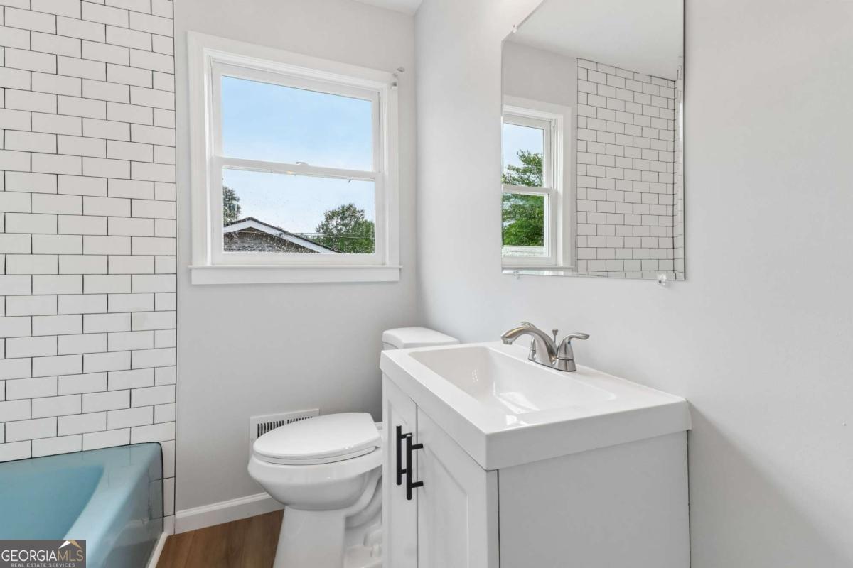 139 Bruce Court Property Photo 33