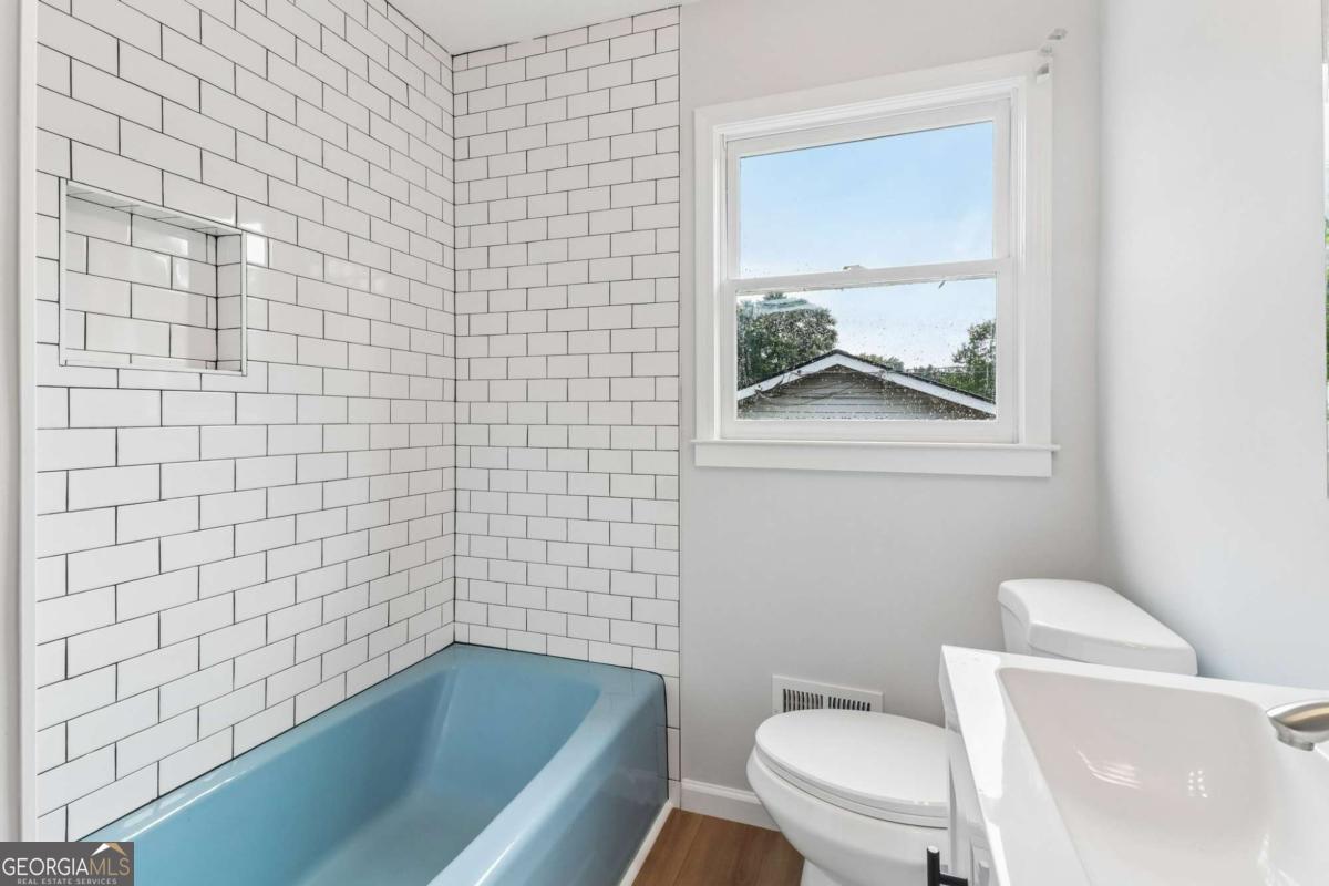 139 Bruce Court Property Photo 34
