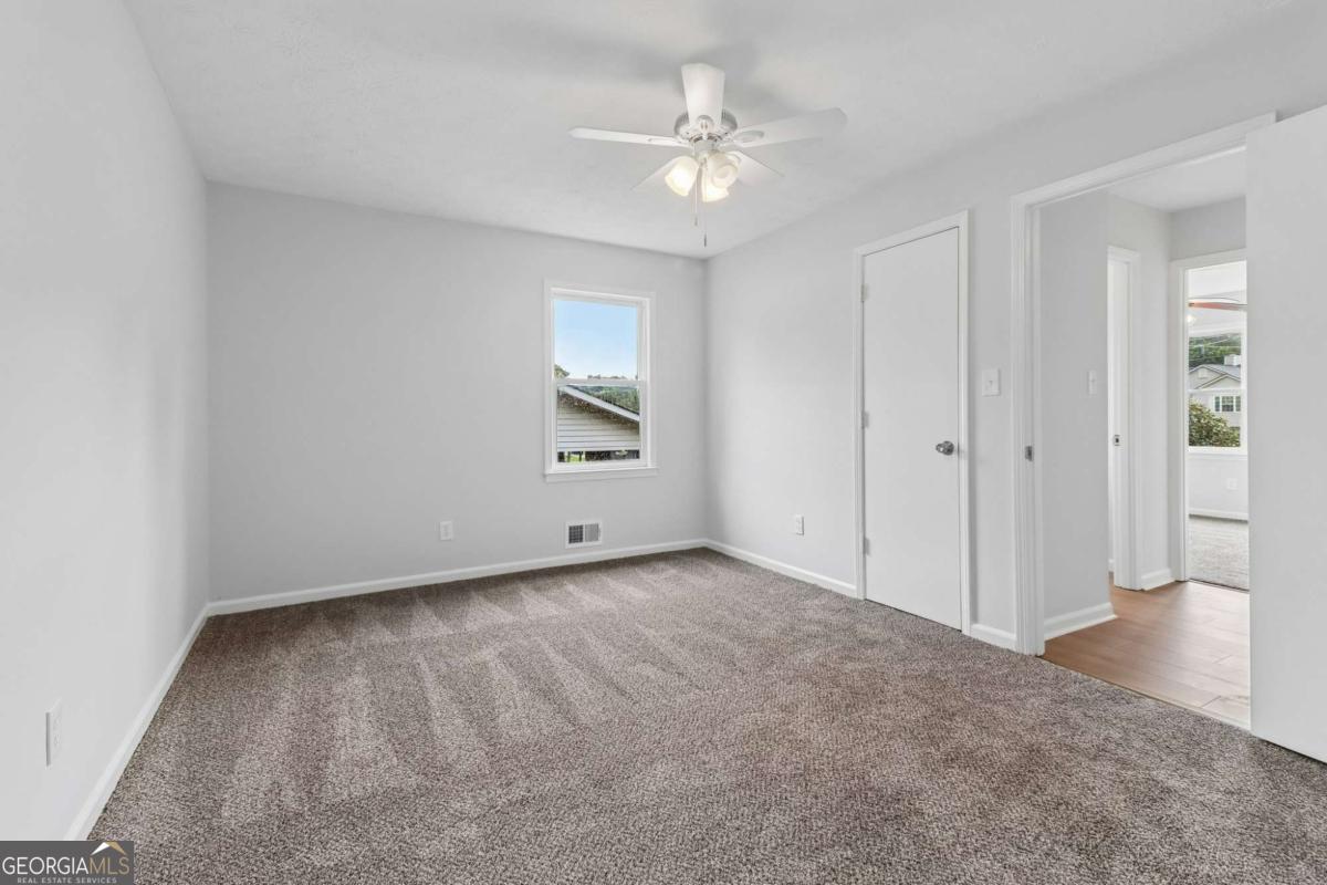 139 Bruce Court Property Photo 38