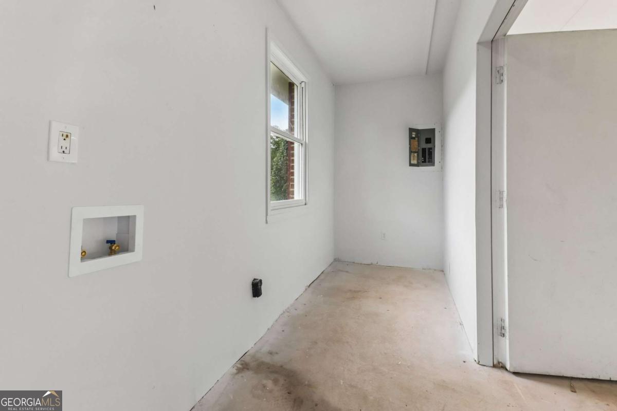 139 Bruce Court Property Photo 42