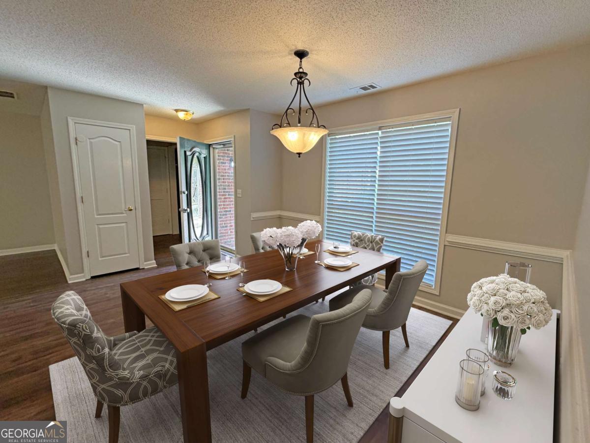 1105 River Green Court Property Photo 17