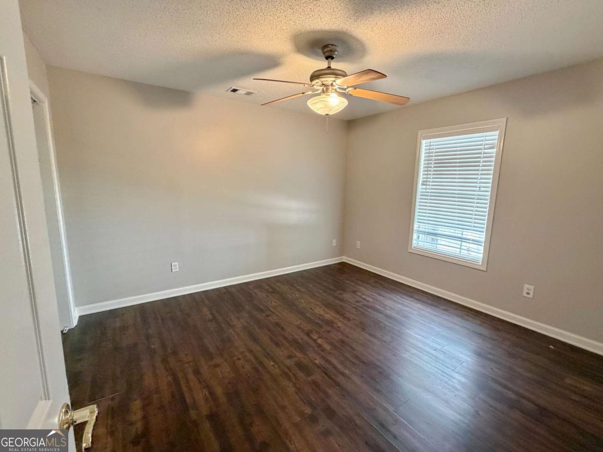 1105 River Green Court Property Photo 26