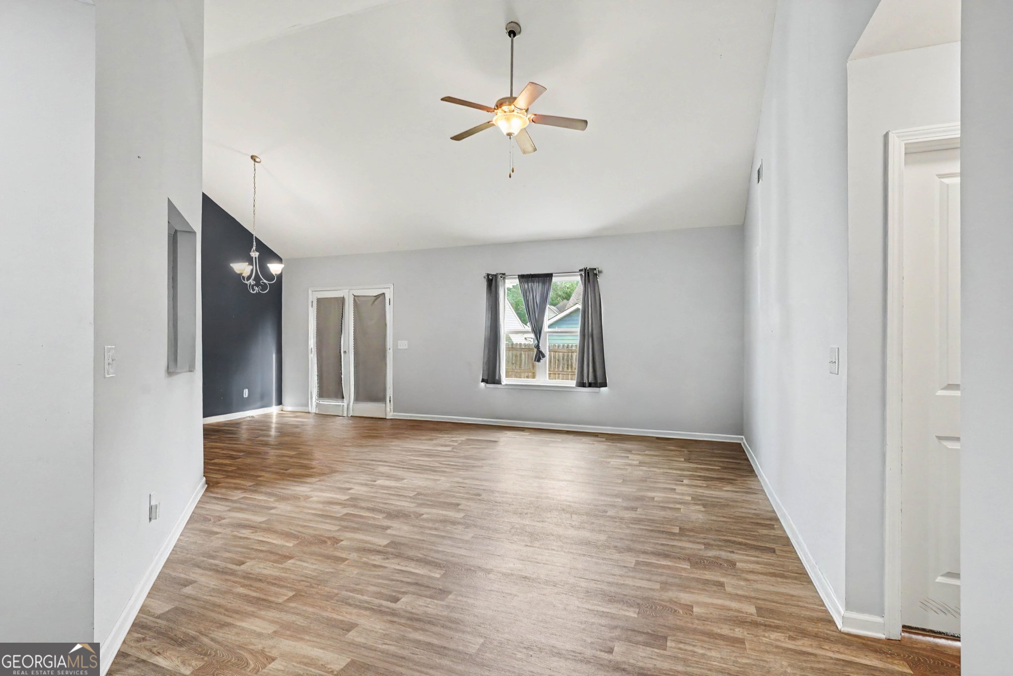 131 Savannah Way Property Photo 6