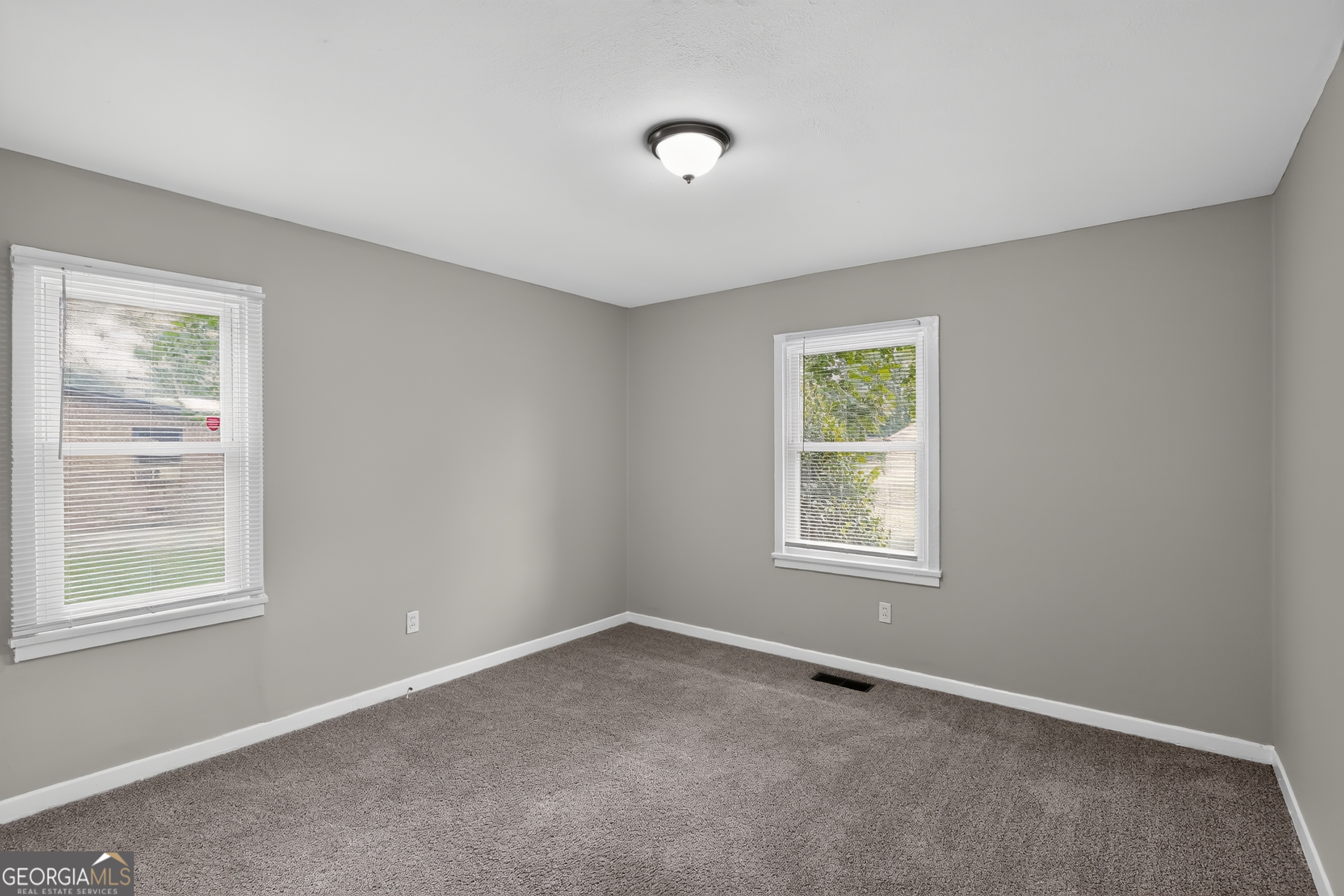 1707 Macintosh Terrace Property Photo 24