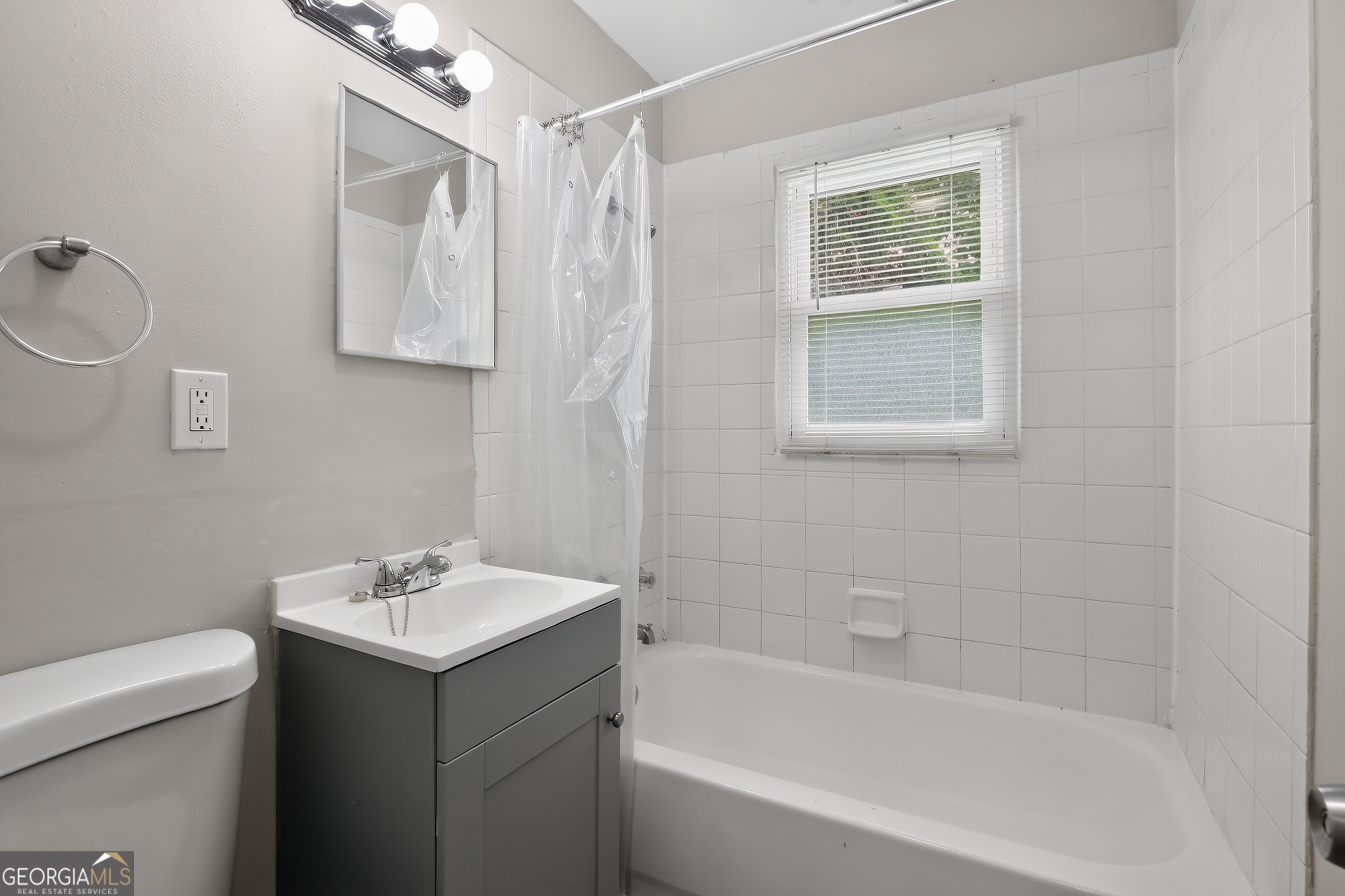 1707 Macintosh Terrace Property Photo 27