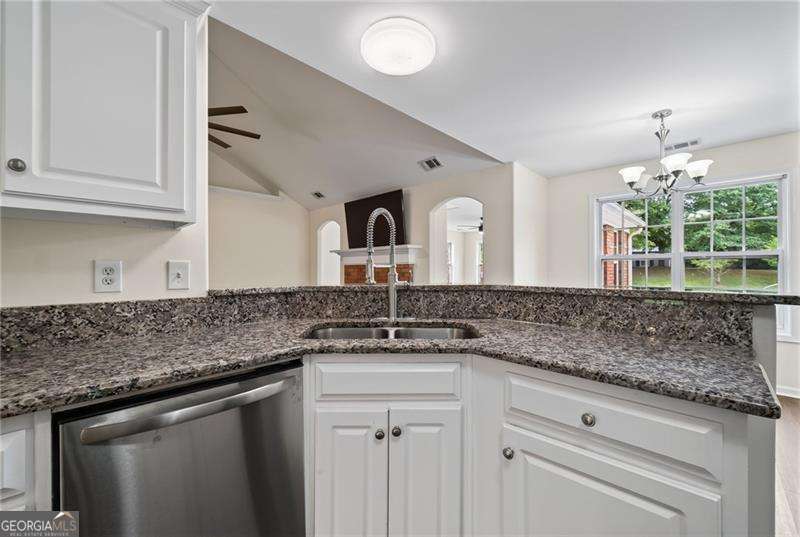 173 Psalms Drive Property Photo 18