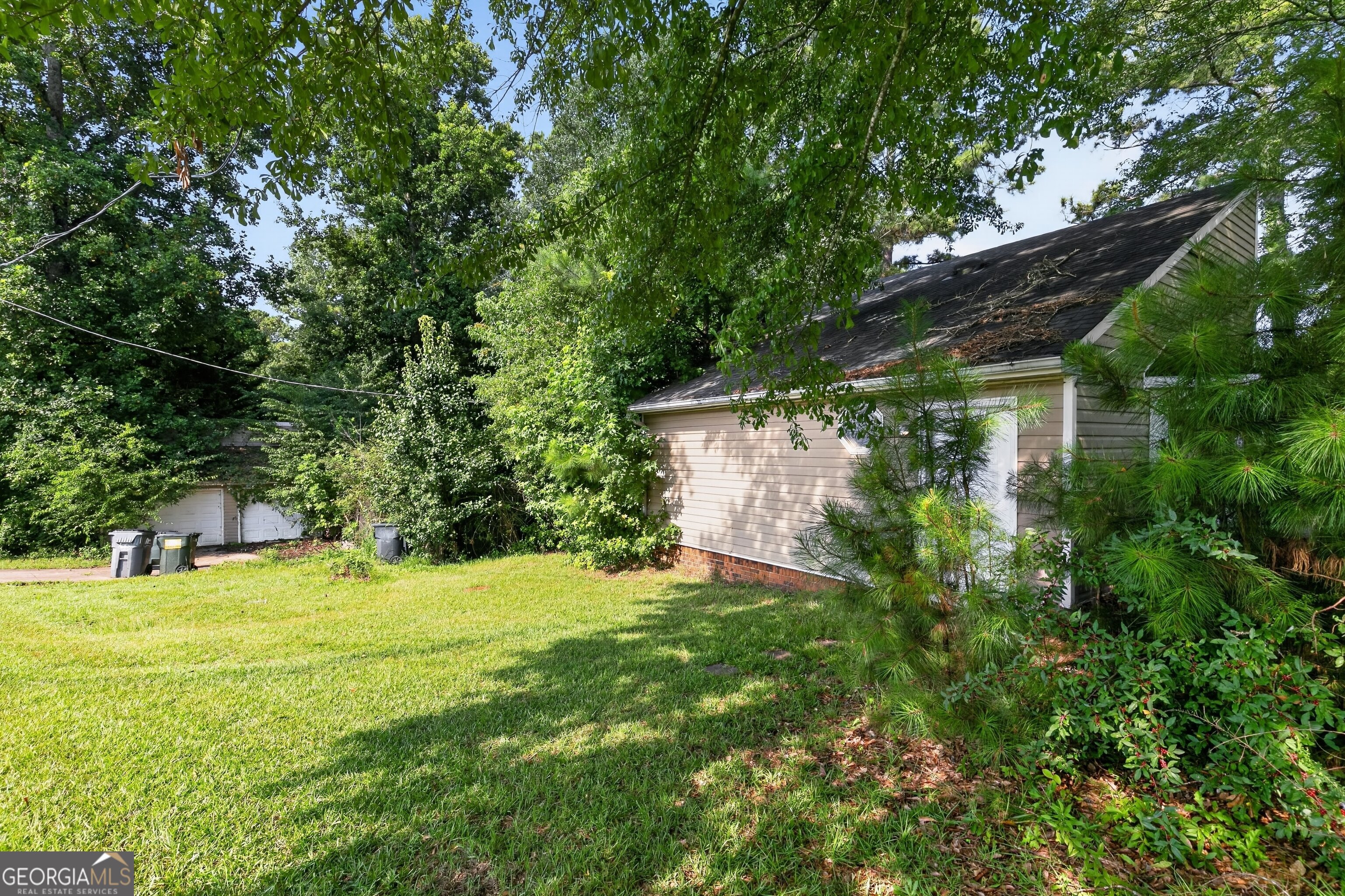 4550 E Paulding Drive Property Photo 5