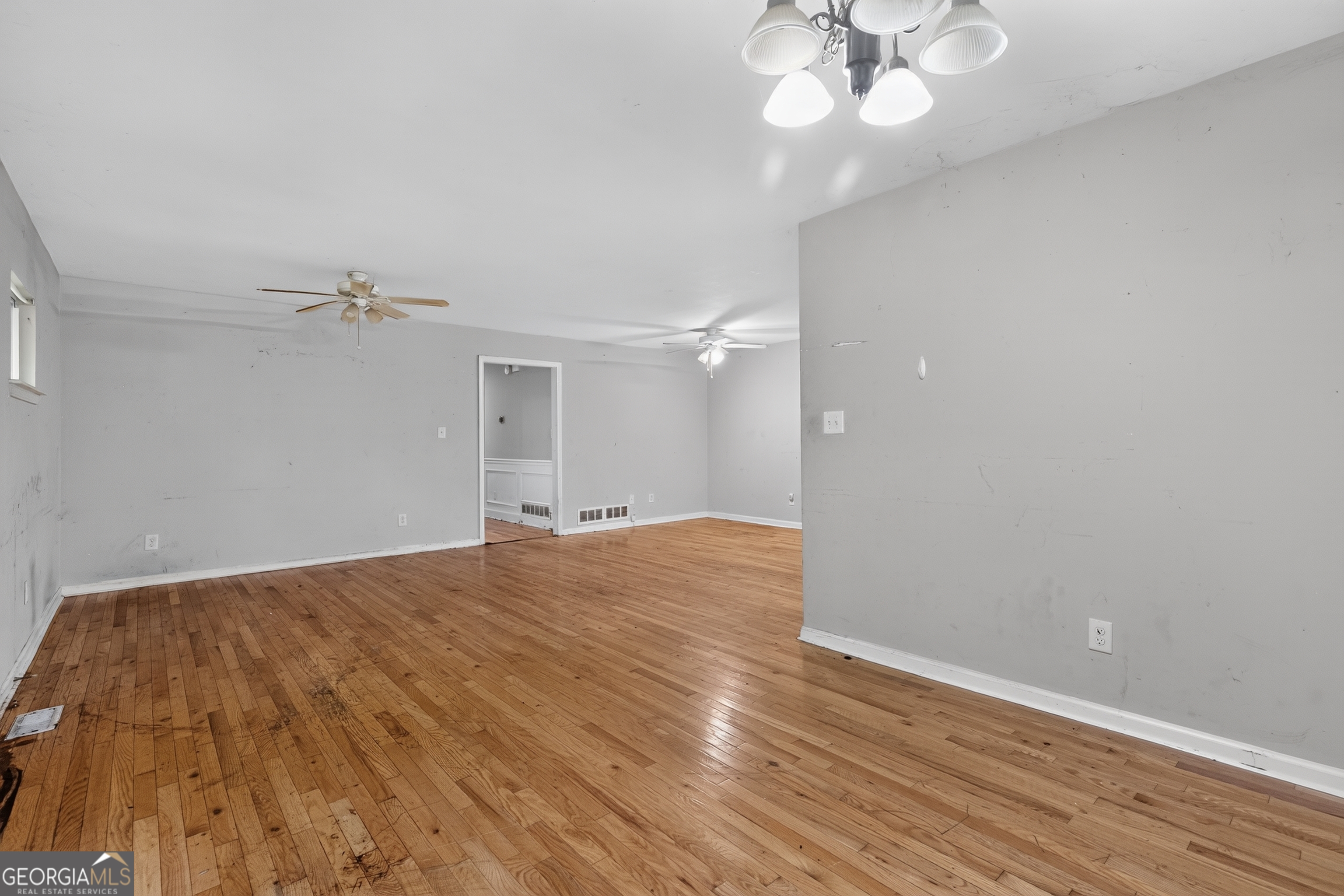 4550 E Paulding Drive Property Photo 11