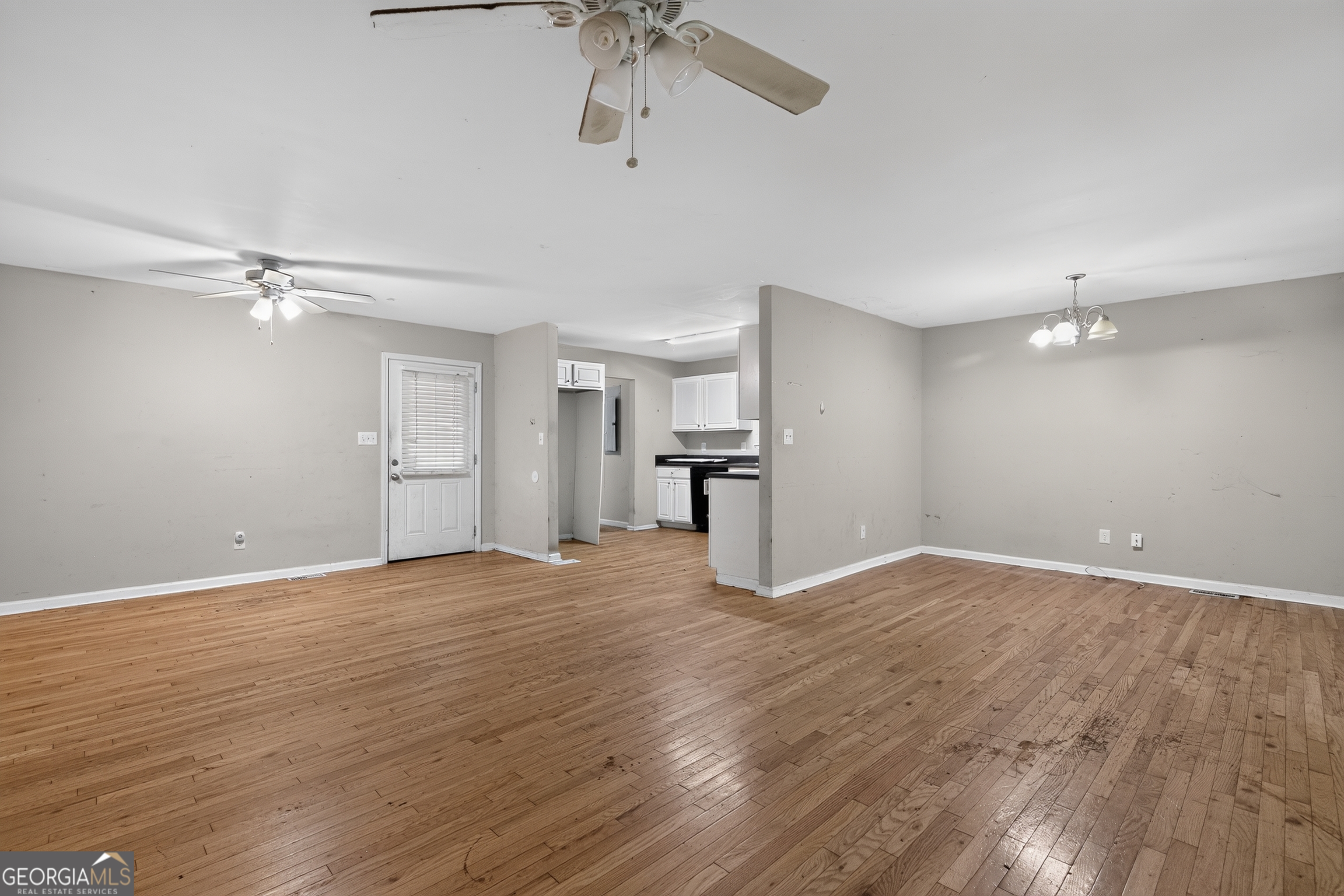 4550 E Paulding Drive Property Photo 14