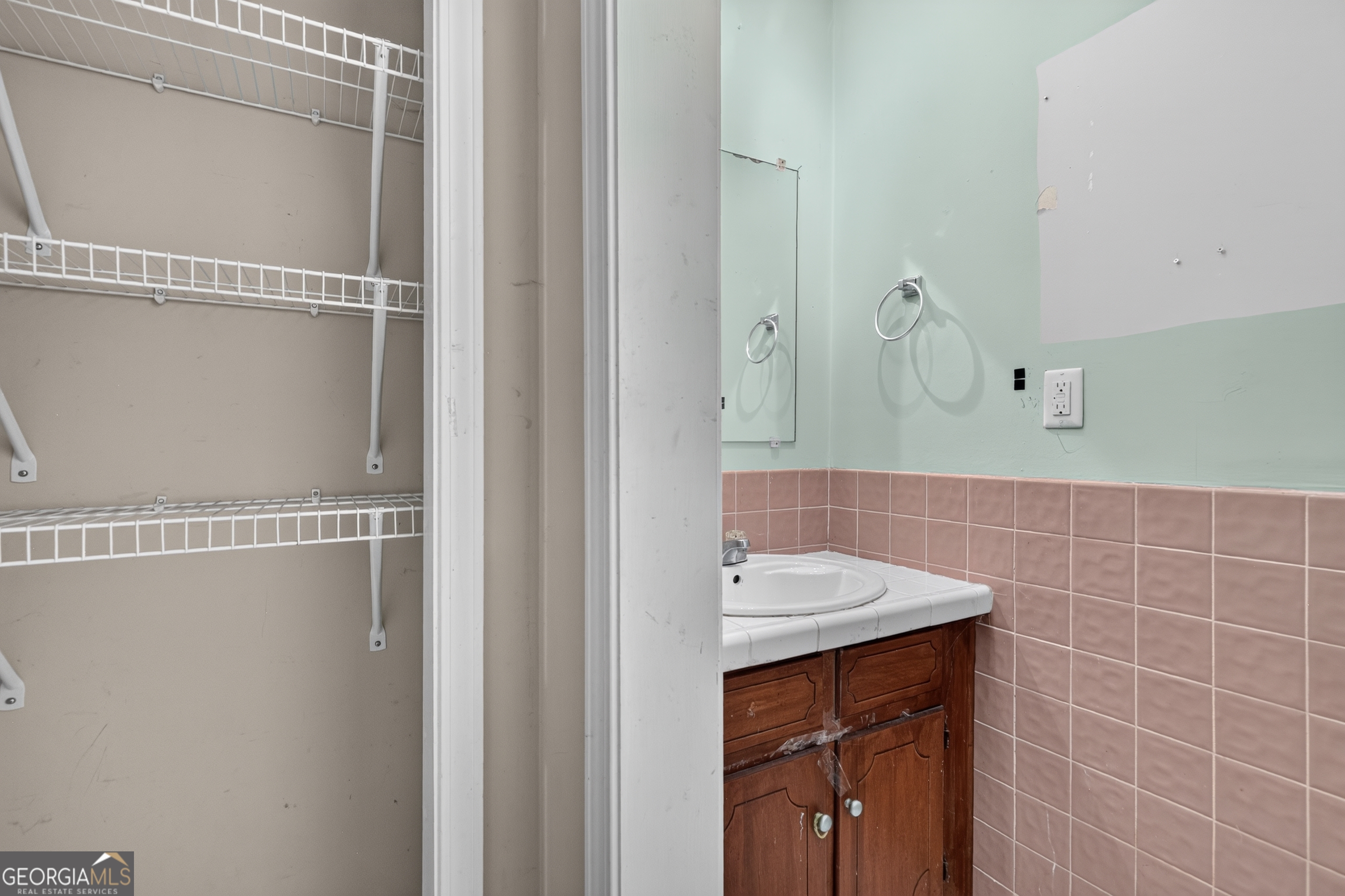 4550 E Paulding Drive Property Photo 23