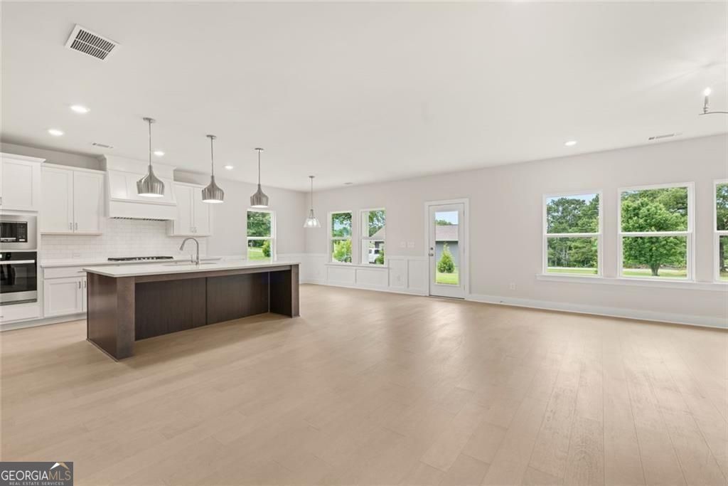 5155 Reece Run Property Photo 6