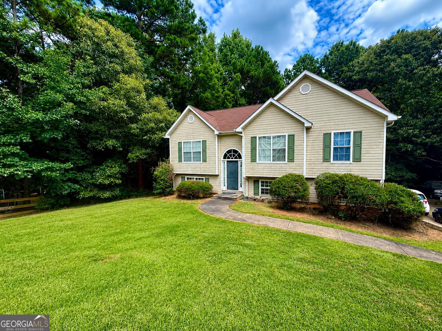 129 Hampton Brook Drive Property Photo 1
