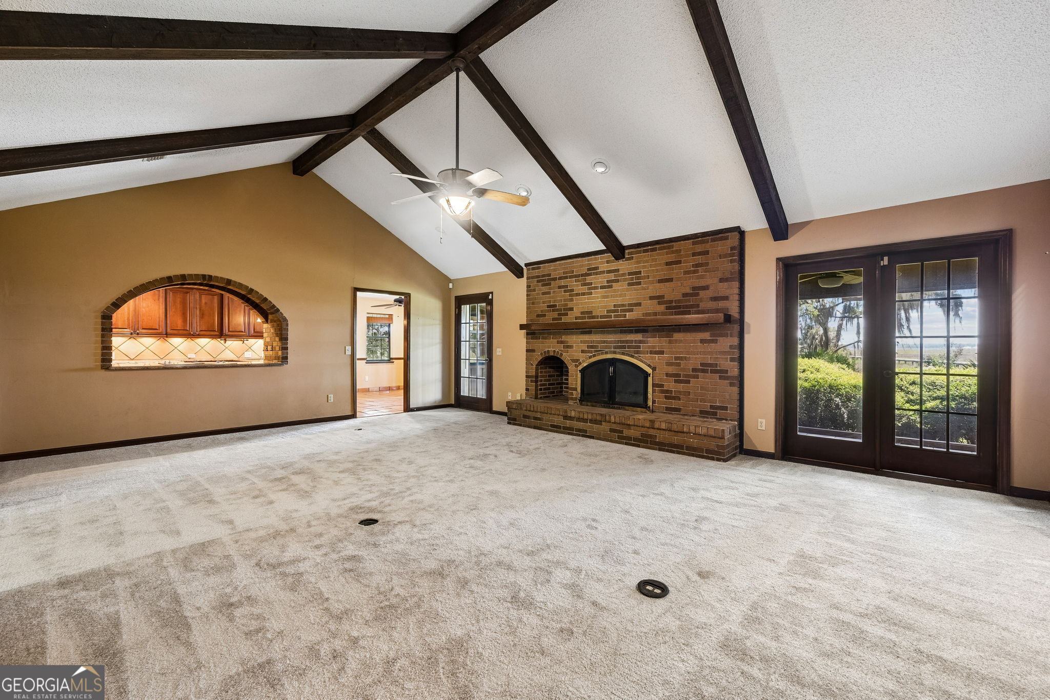 811 Park Street Property Photo 14