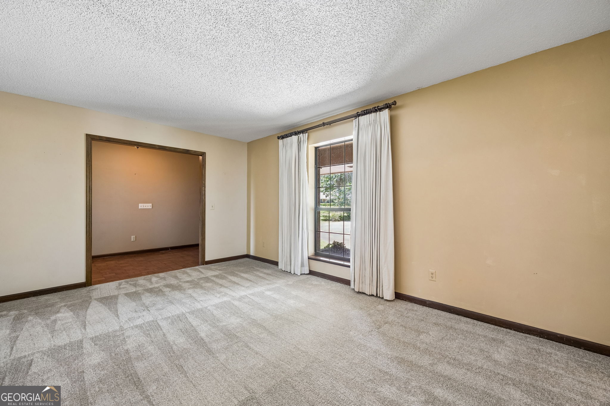 811 Park Street Property Photo 20