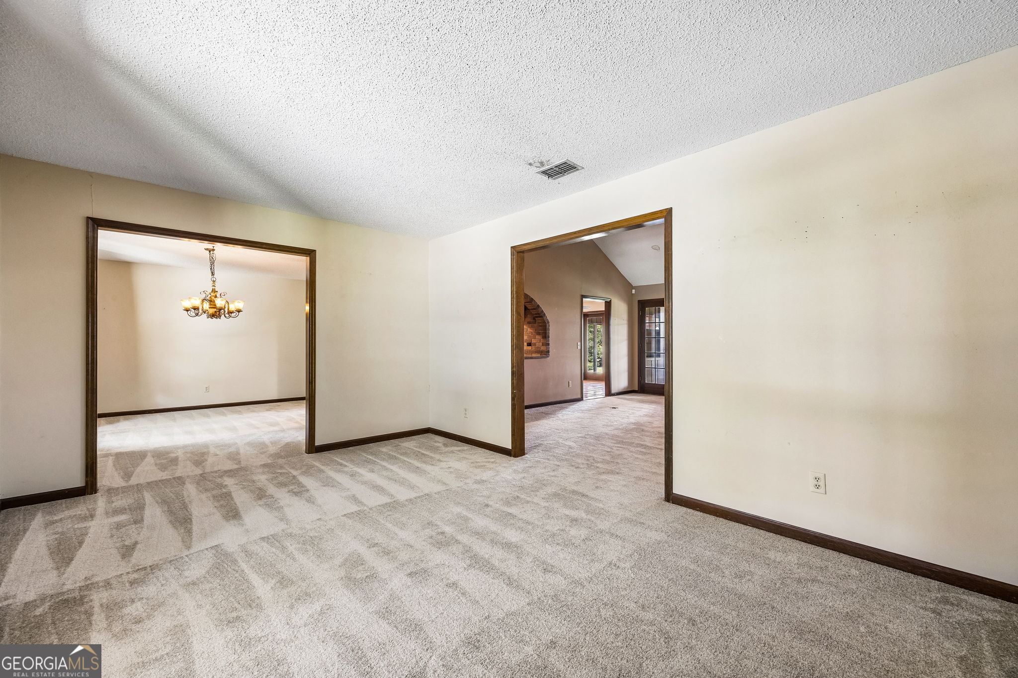 811 Park Street Property Photo 21