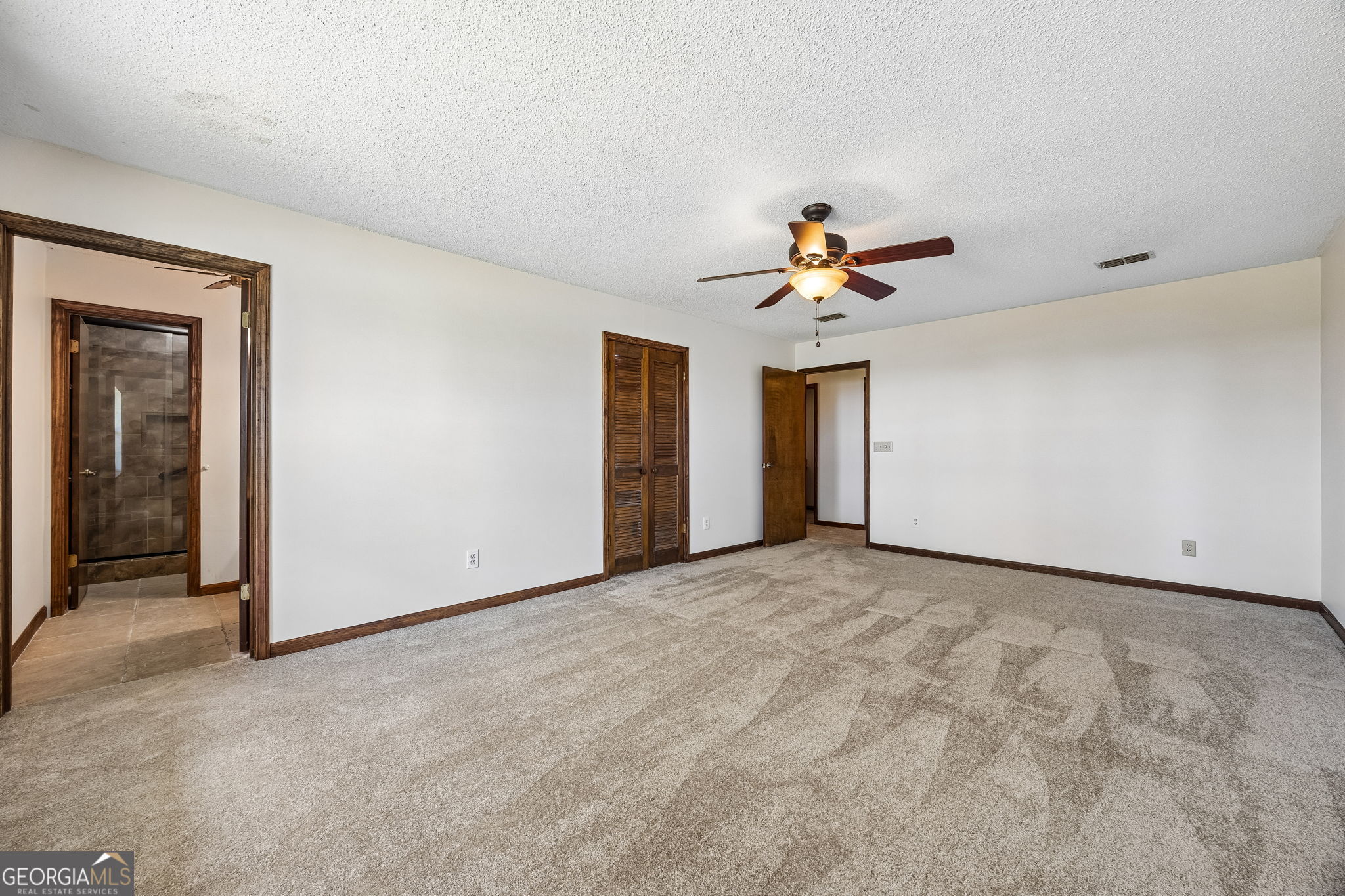 811 Park Street Property Photo 38