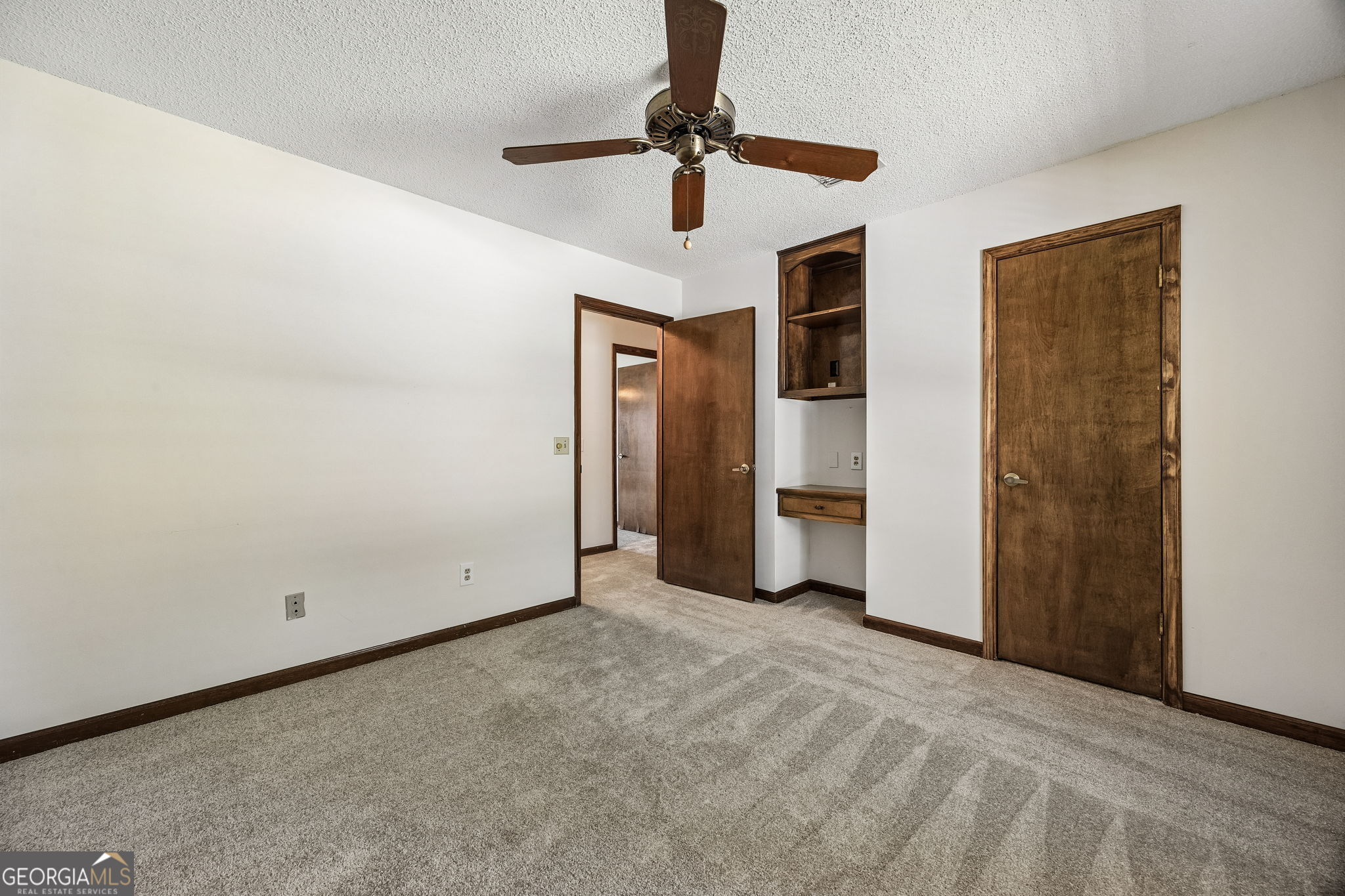 811 Park Street Property Photo 43