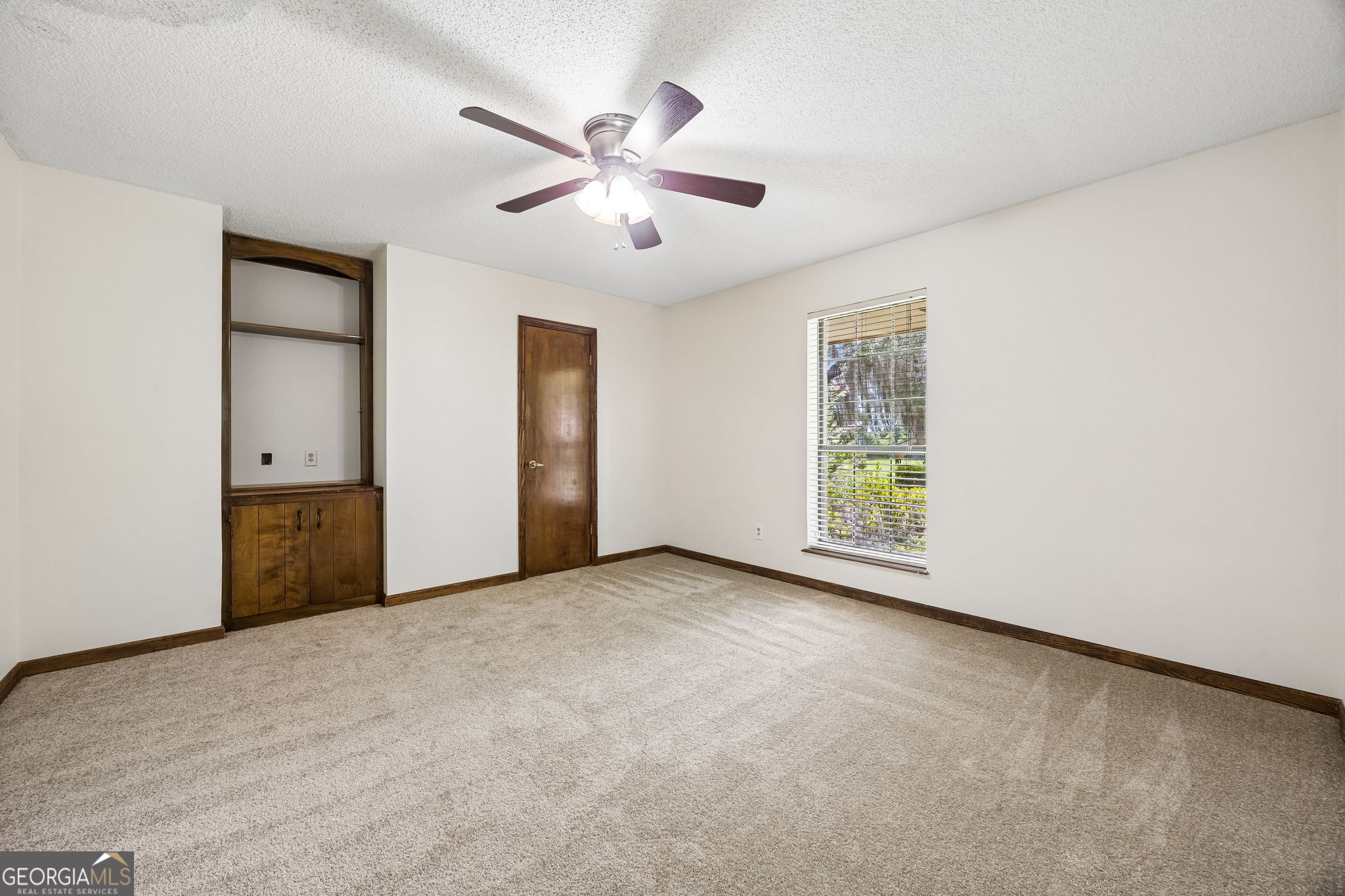 811 Park Street Property Photo 48