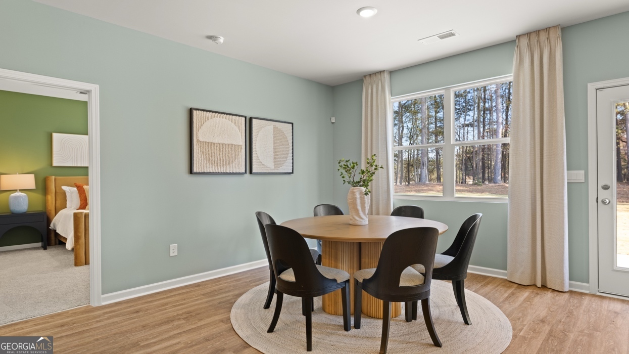 170 White Spruce Way Property Photo 10