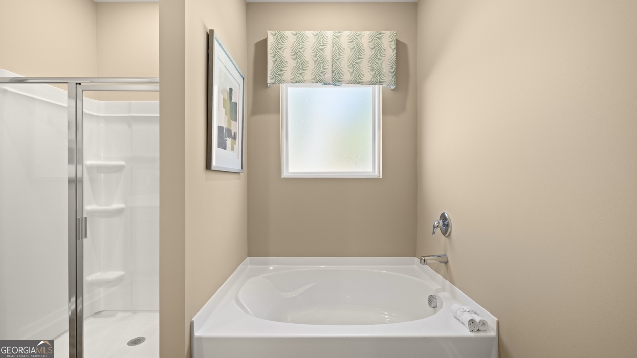 170 White Spruce Way Property Photo 31
