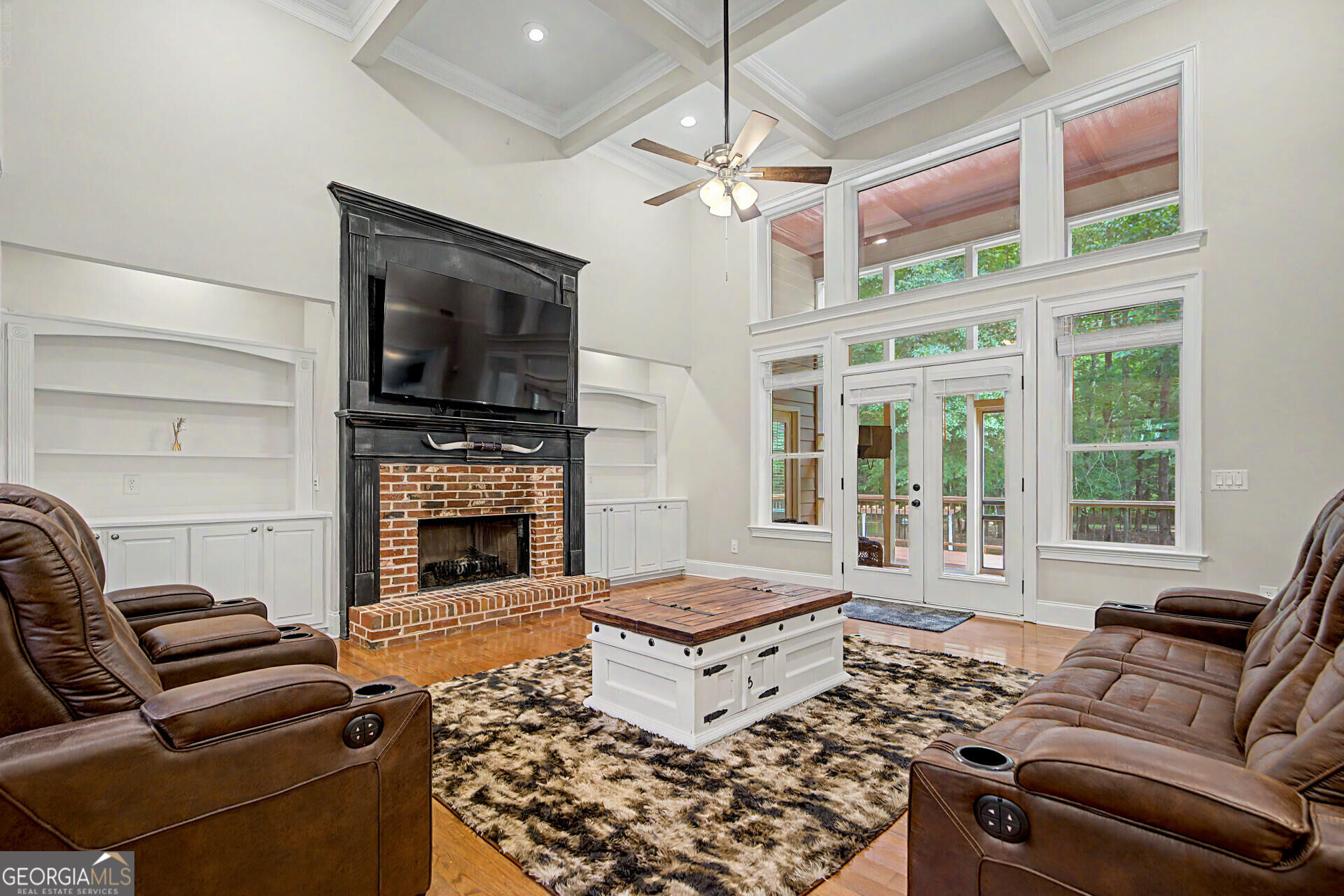 1223 Savannah Lane Property Photo 5