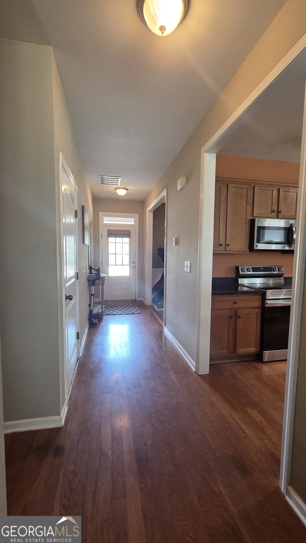 308 Ridge Pointe Drive Property Photo 2