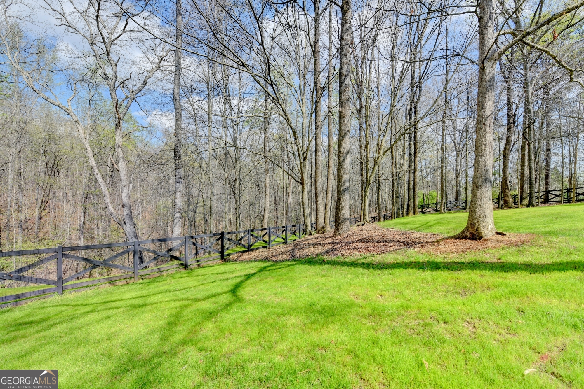 2435 Southers Circle Property Photo 3