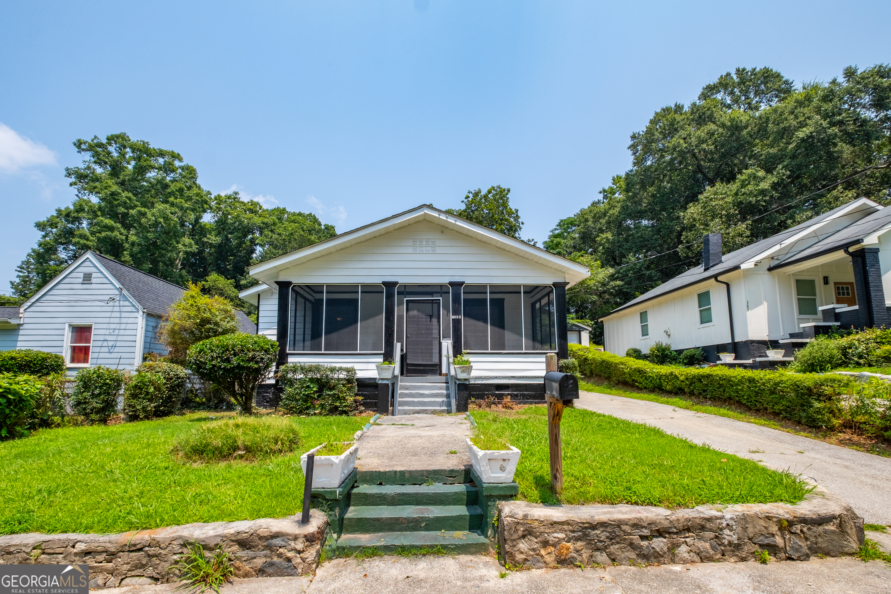 2209 Wingate Street Sw Property Photo 1