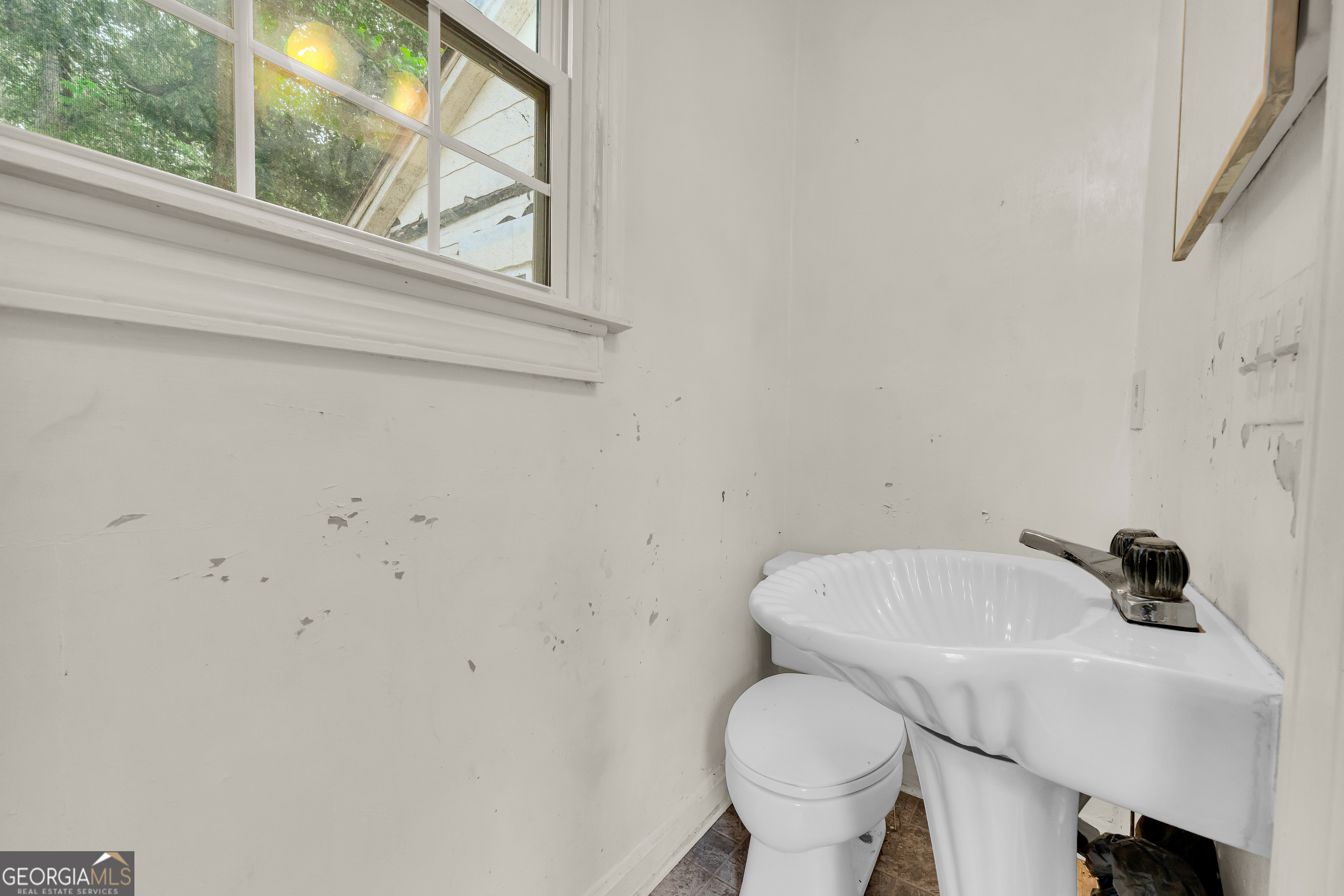 221 Edwards Street Property Photo 21