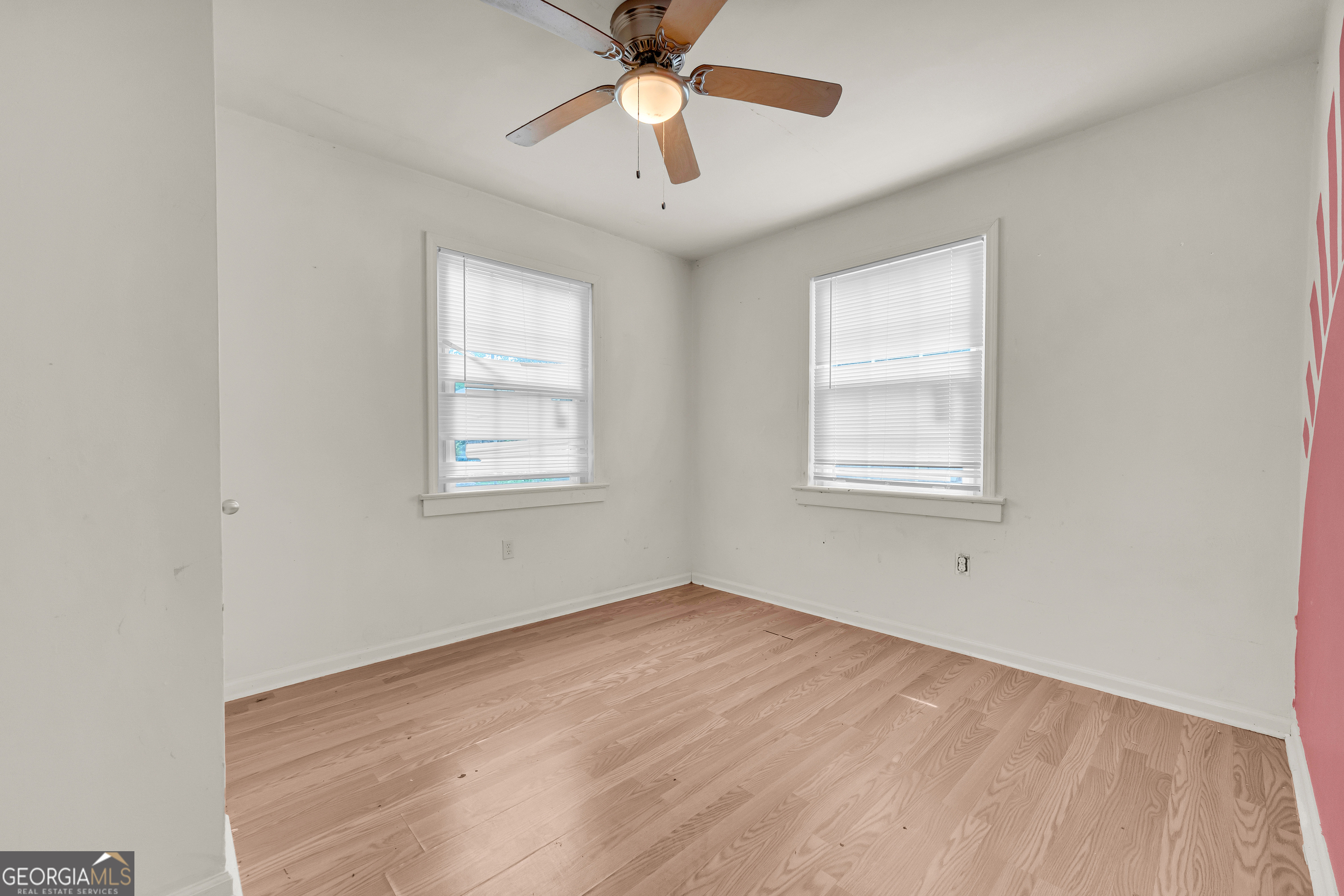 221 Edwards Street Property Photo 28