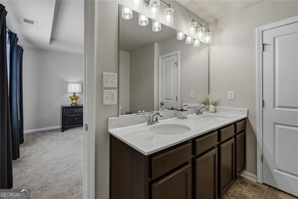 3482 Abbey Way Property Photo 14