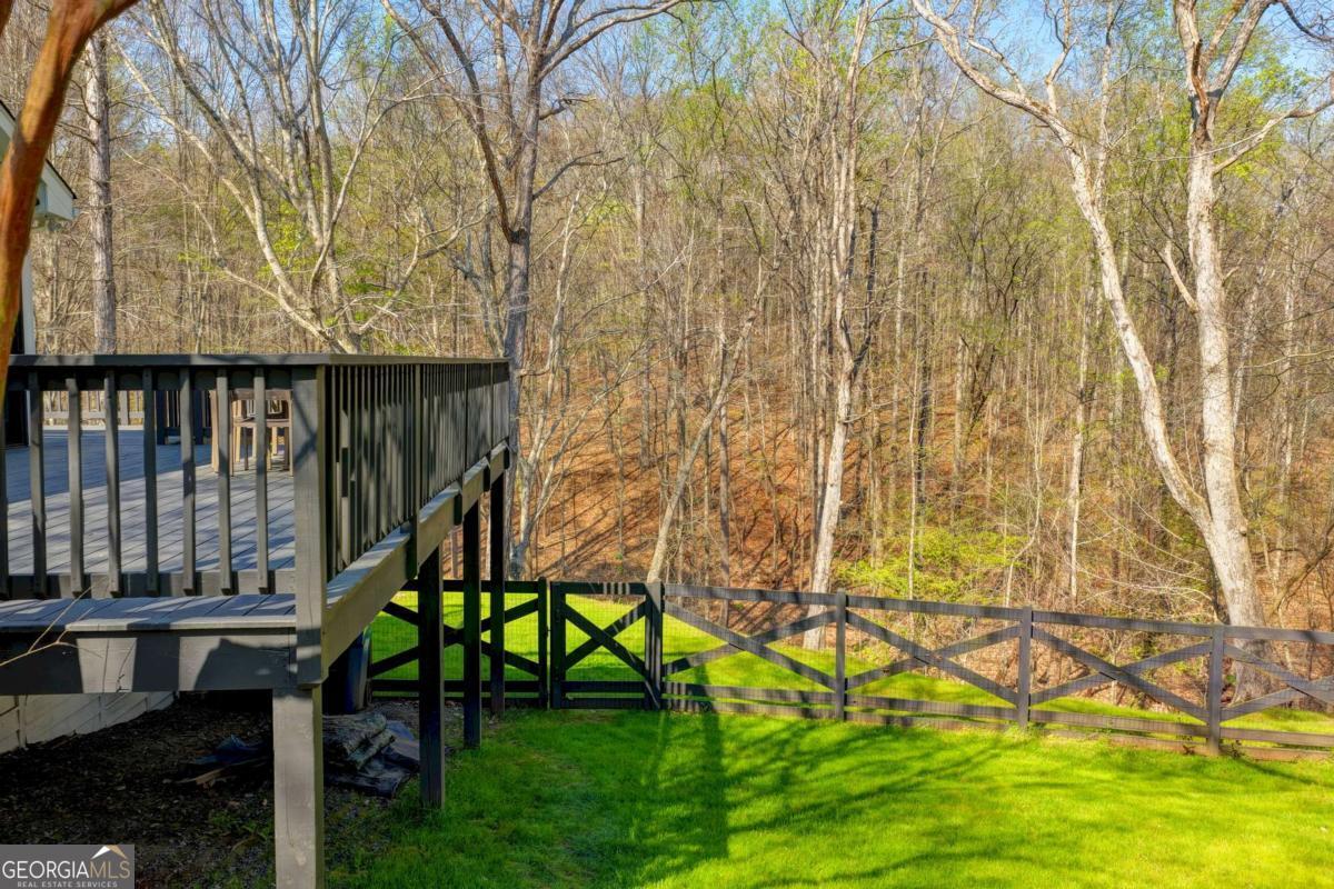 2435 Southers Circle Property Photo 18