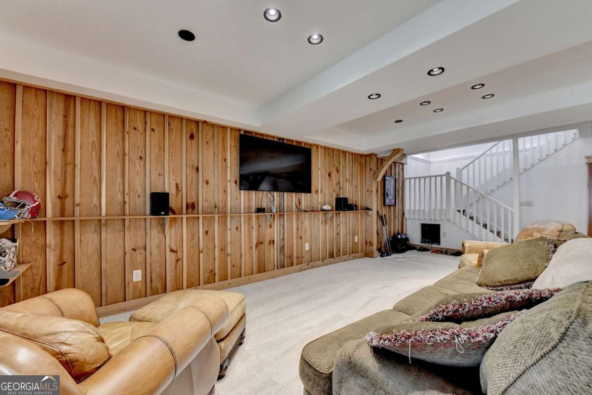 2435 Southers Circle Property Photo 31