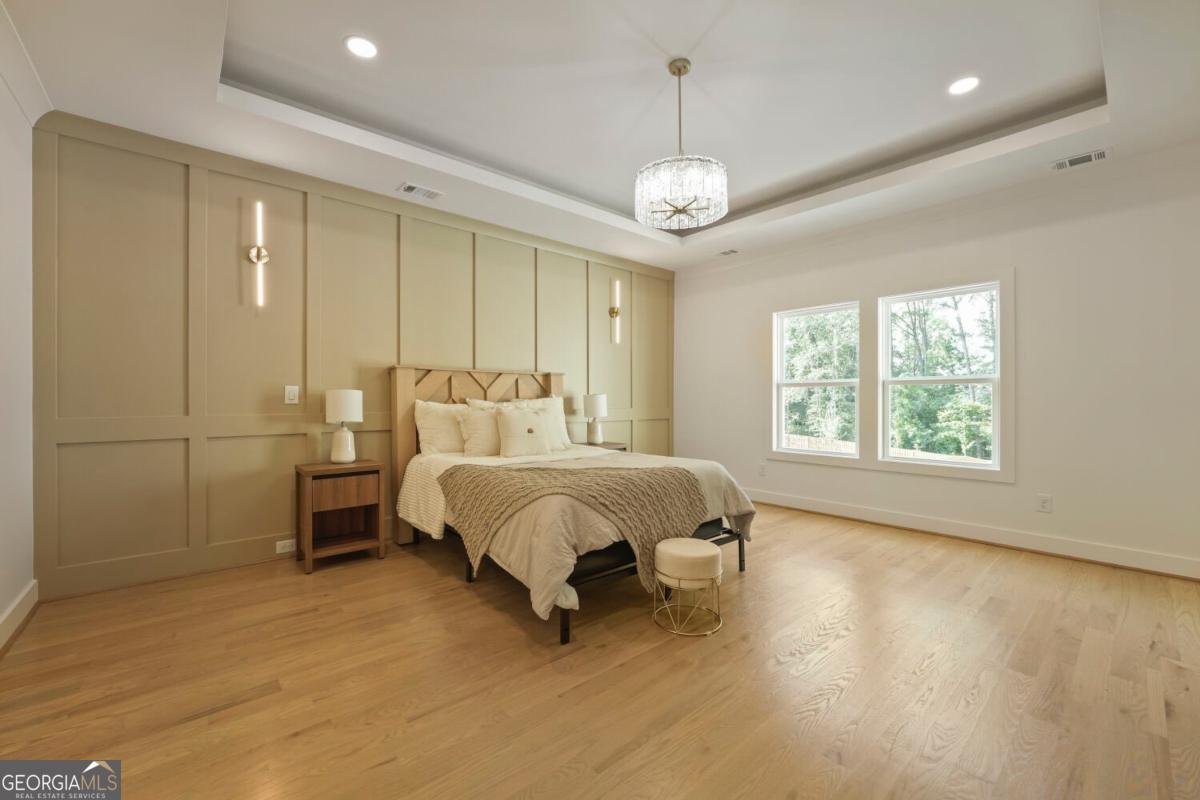 952 Cooper Road Property Photo 15