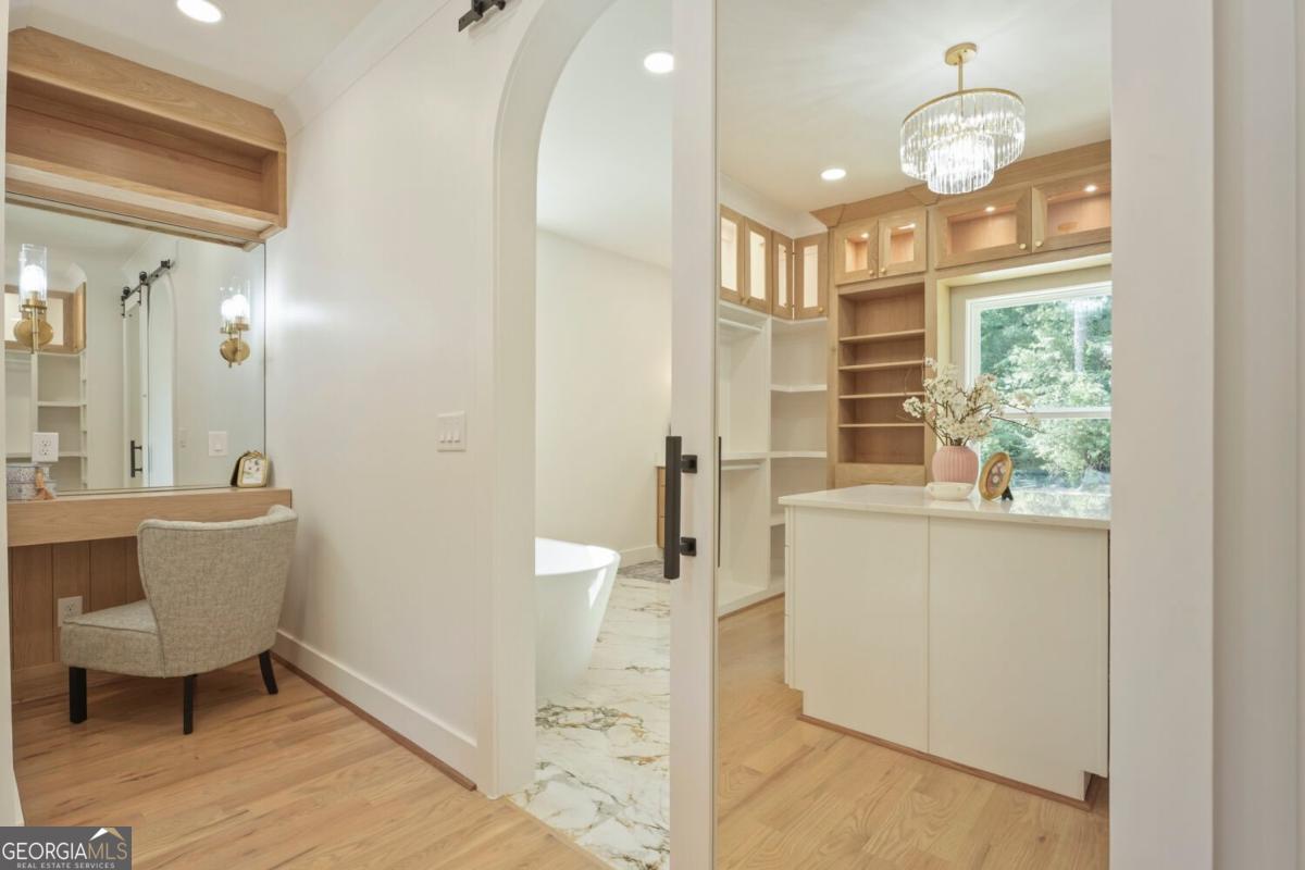 952 Cooper Road Property Photo 22