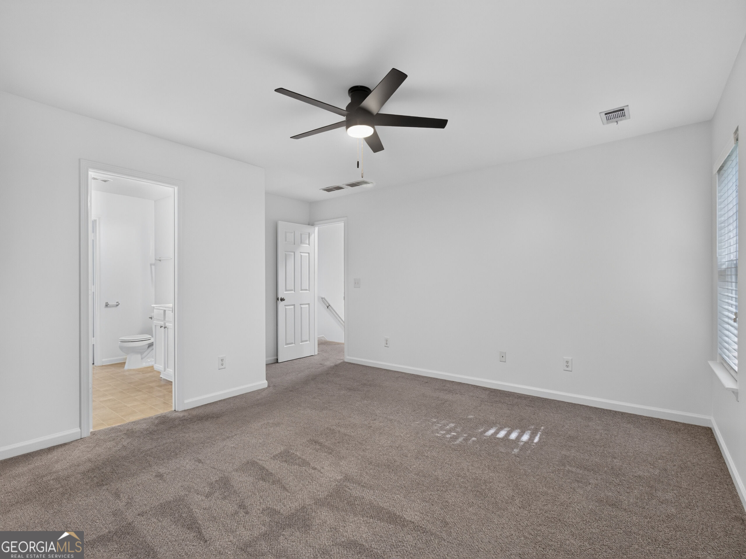 2820 Mayfair Drive Property Photo 19