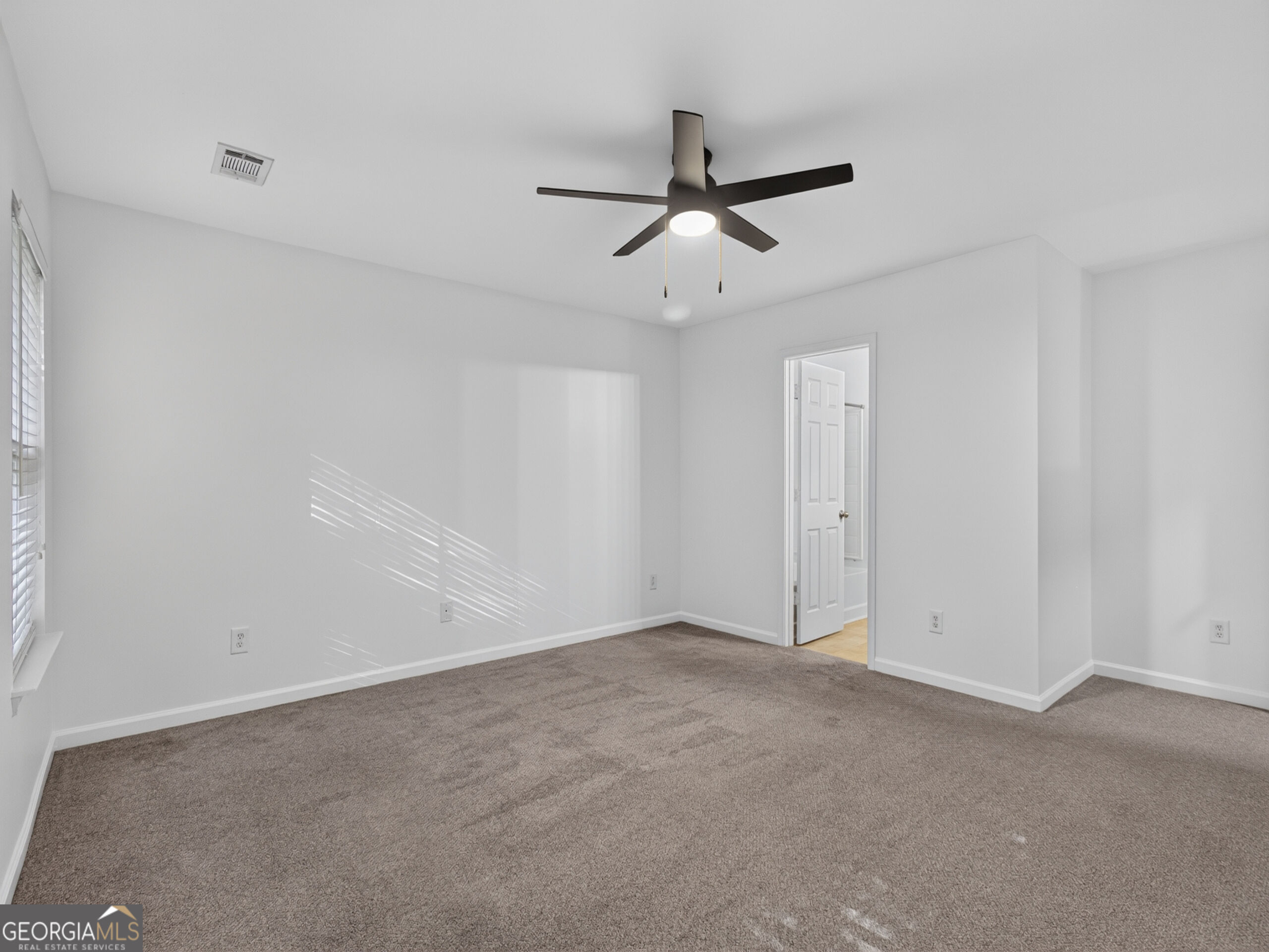 2820 Mayfair Drive Property Photo 21