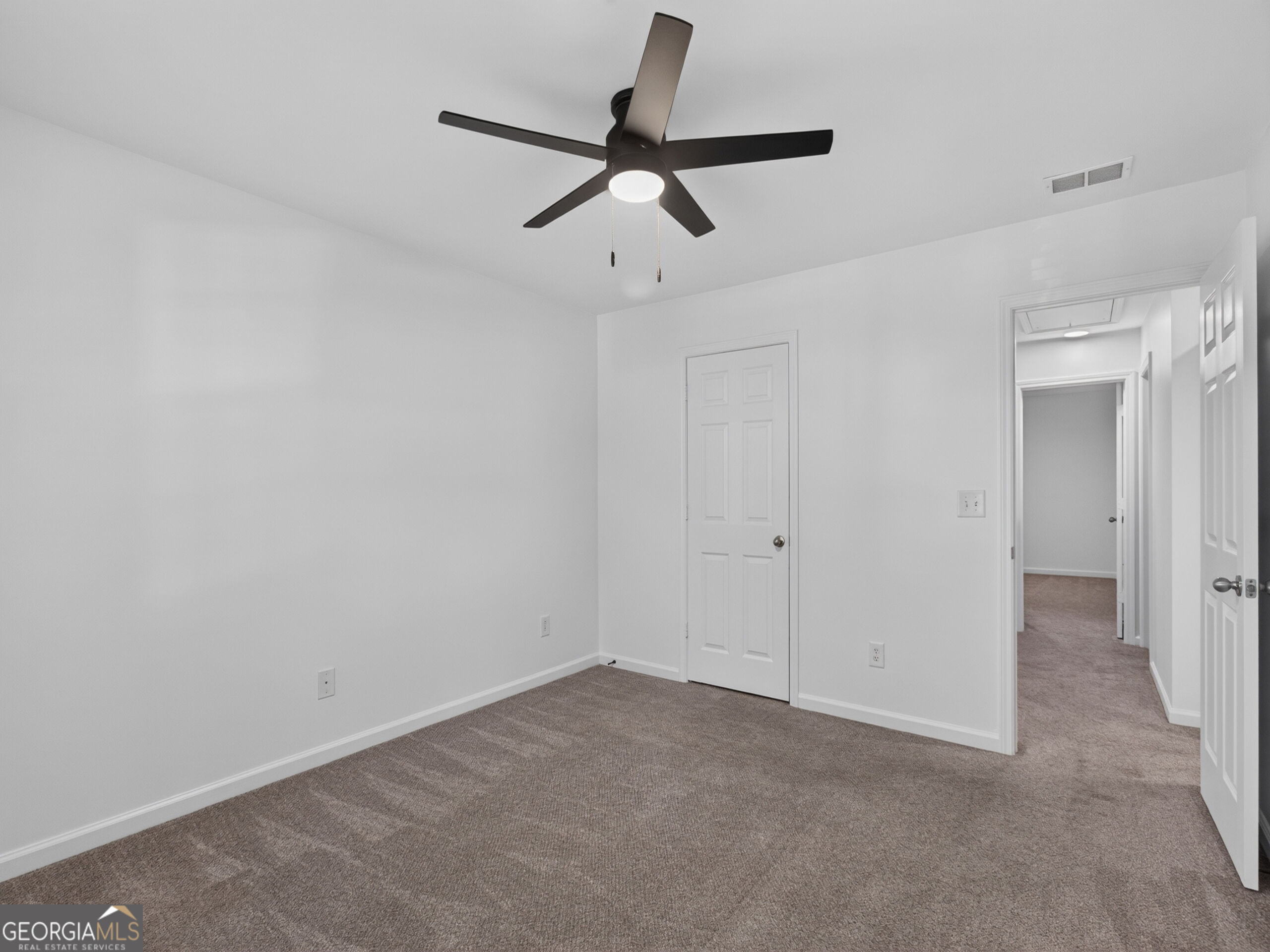 2820 Mayfair Drive Property Photo 32