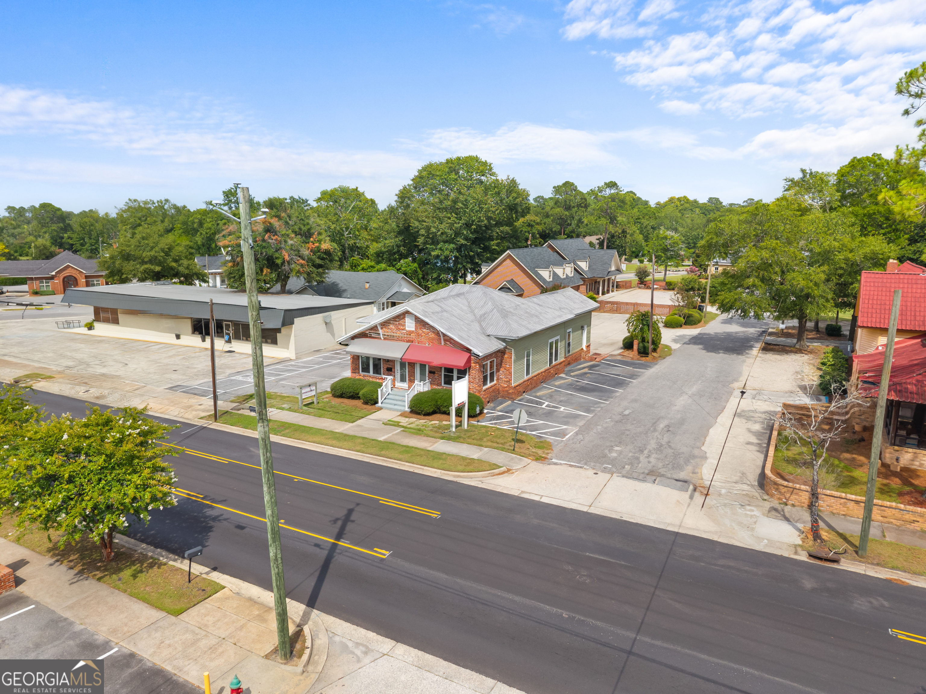 28 S Zetterower Avenue Property Photo 4