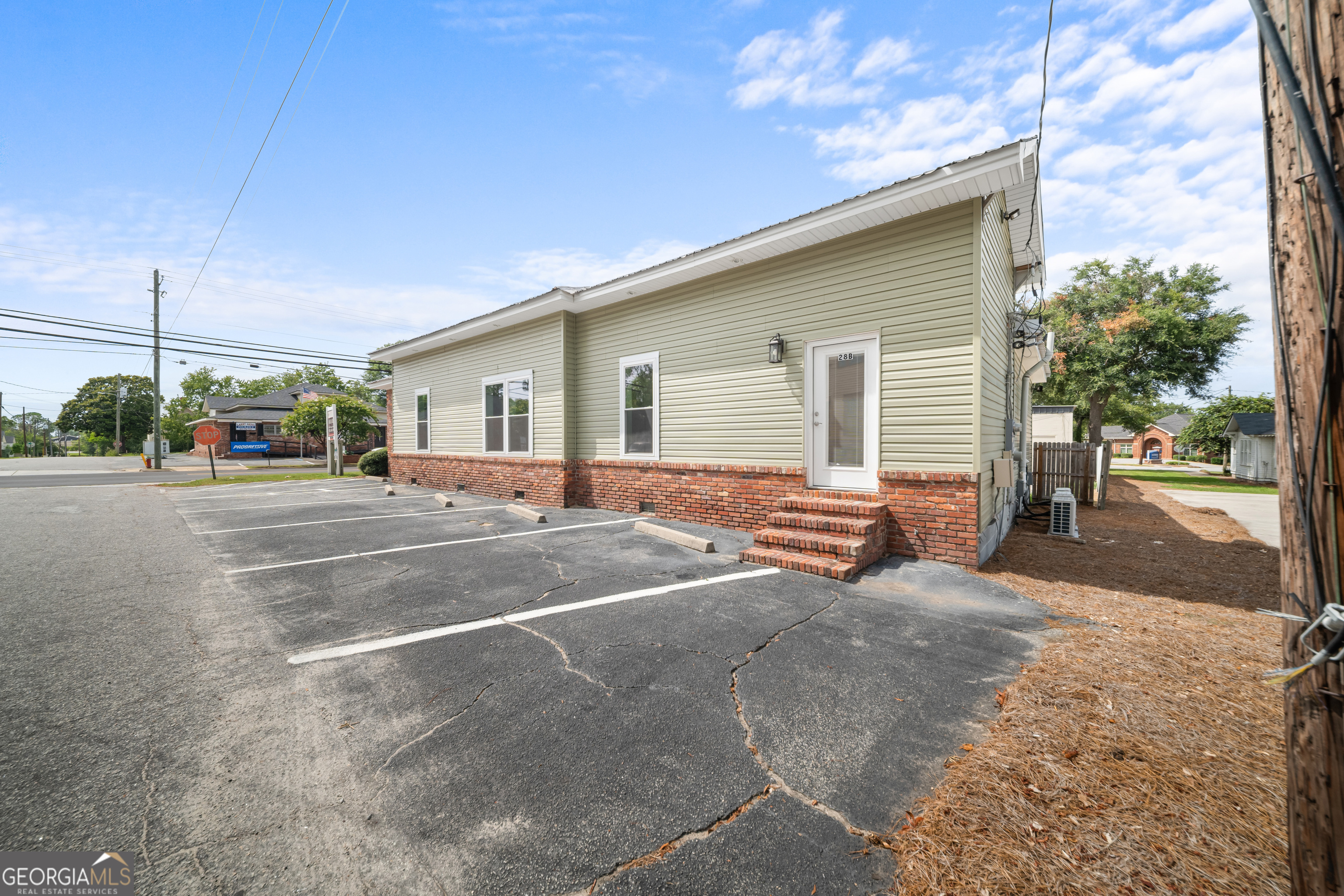 28 S Zetterower Avenue Property Photo 17