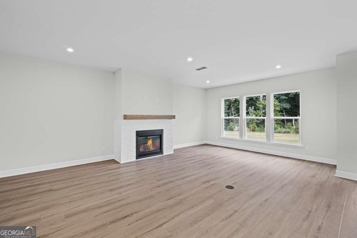 5475 Julep Court Property Photo 8
