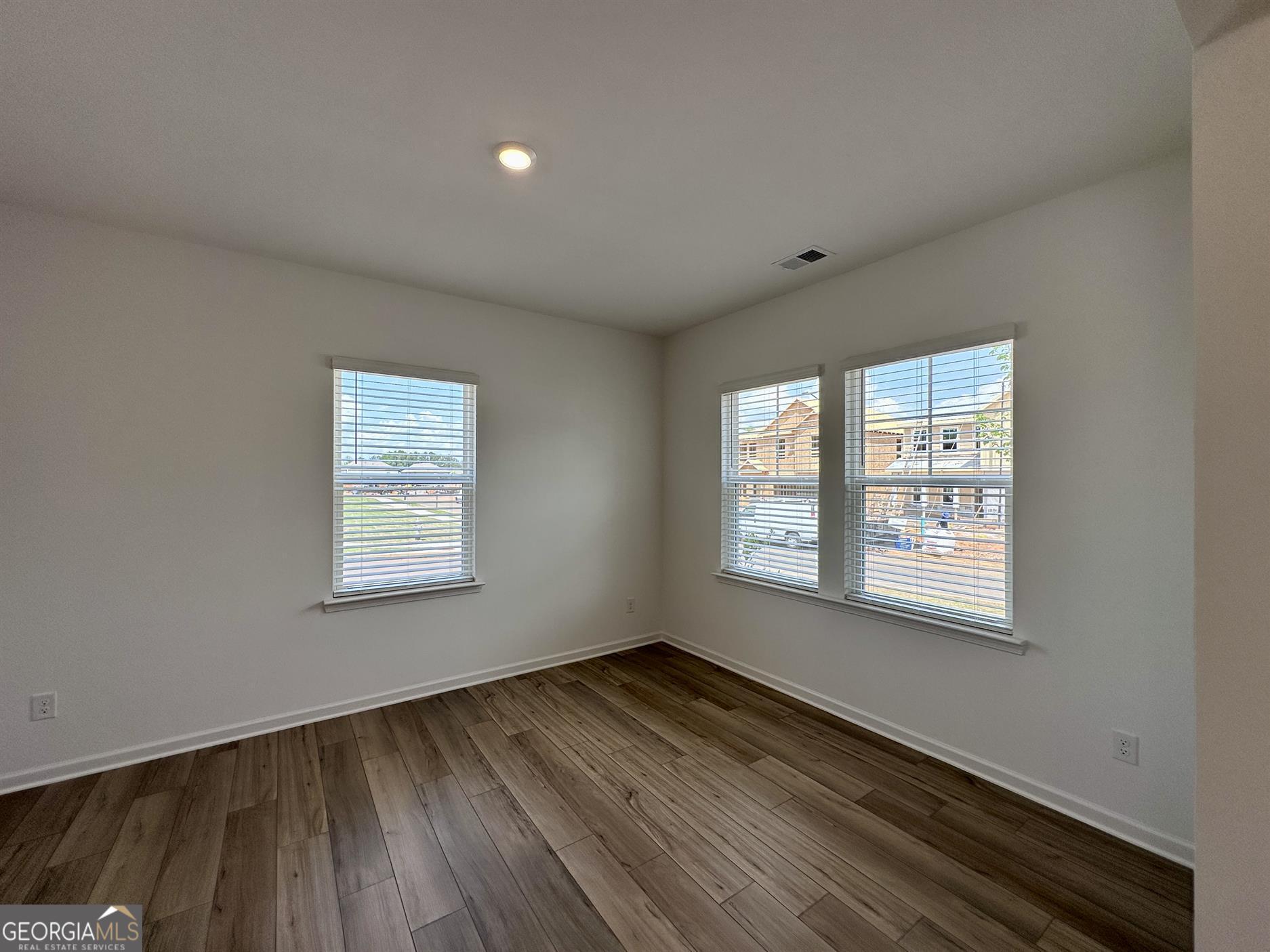 113 Sunny Side Way Property Photo 3