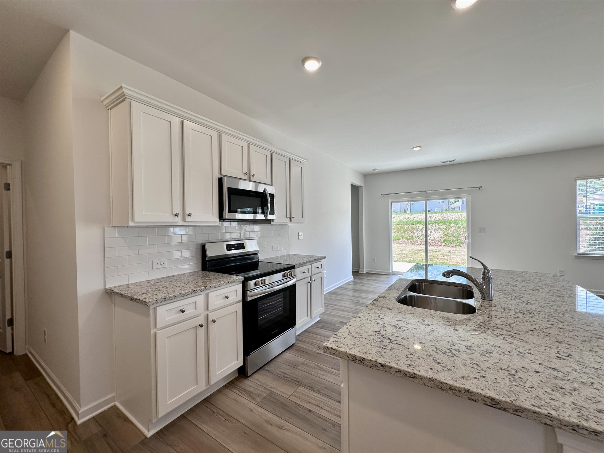 113 Sunny Side Way Property Photo 7